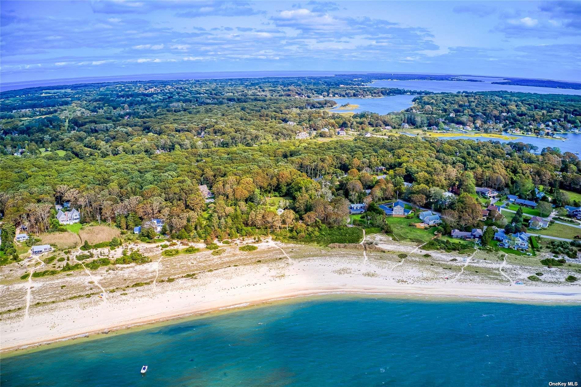 1695 Old Woods Path, Southold, NY 11971