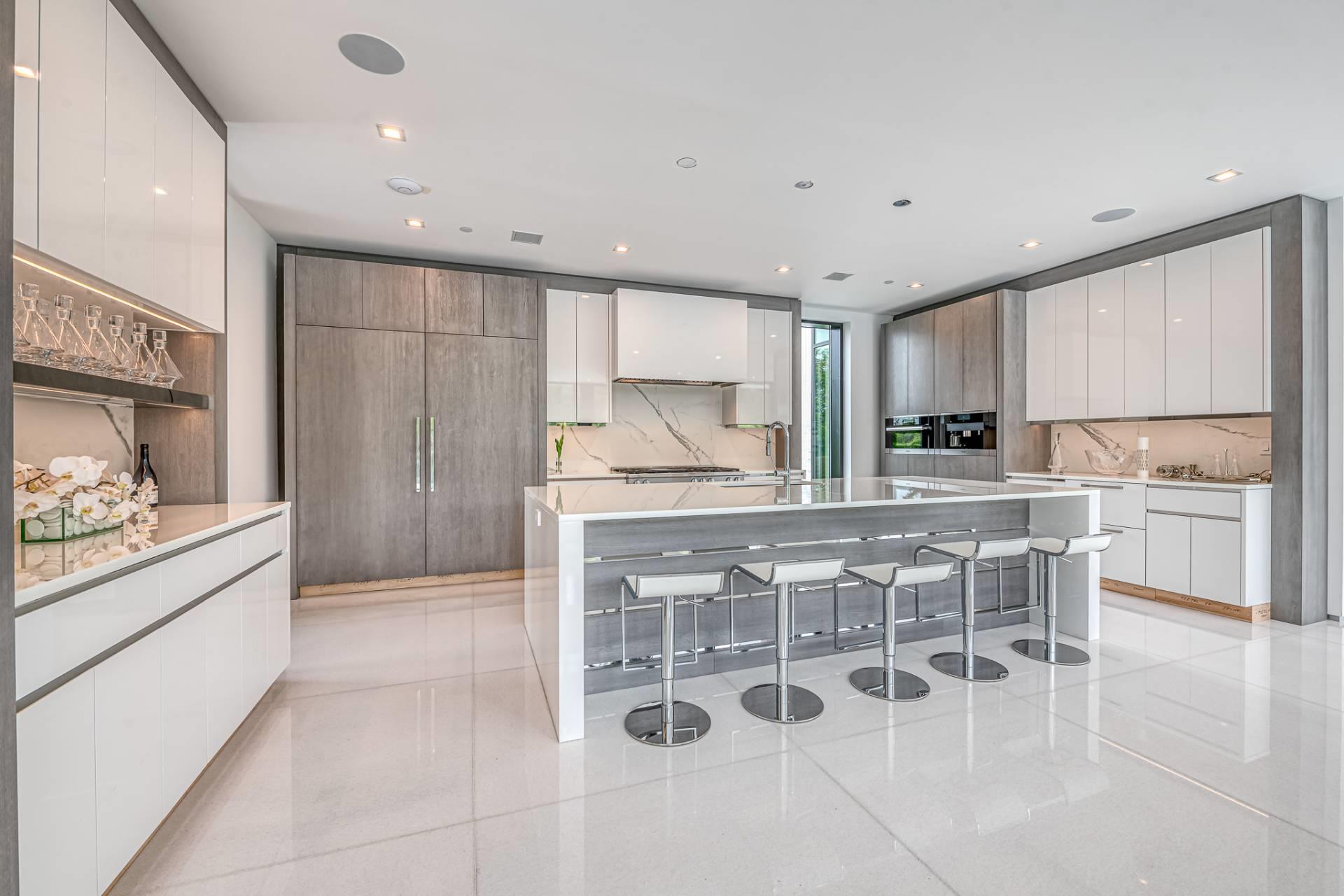 88 Rose Way, Bridgehampton, NY 11932