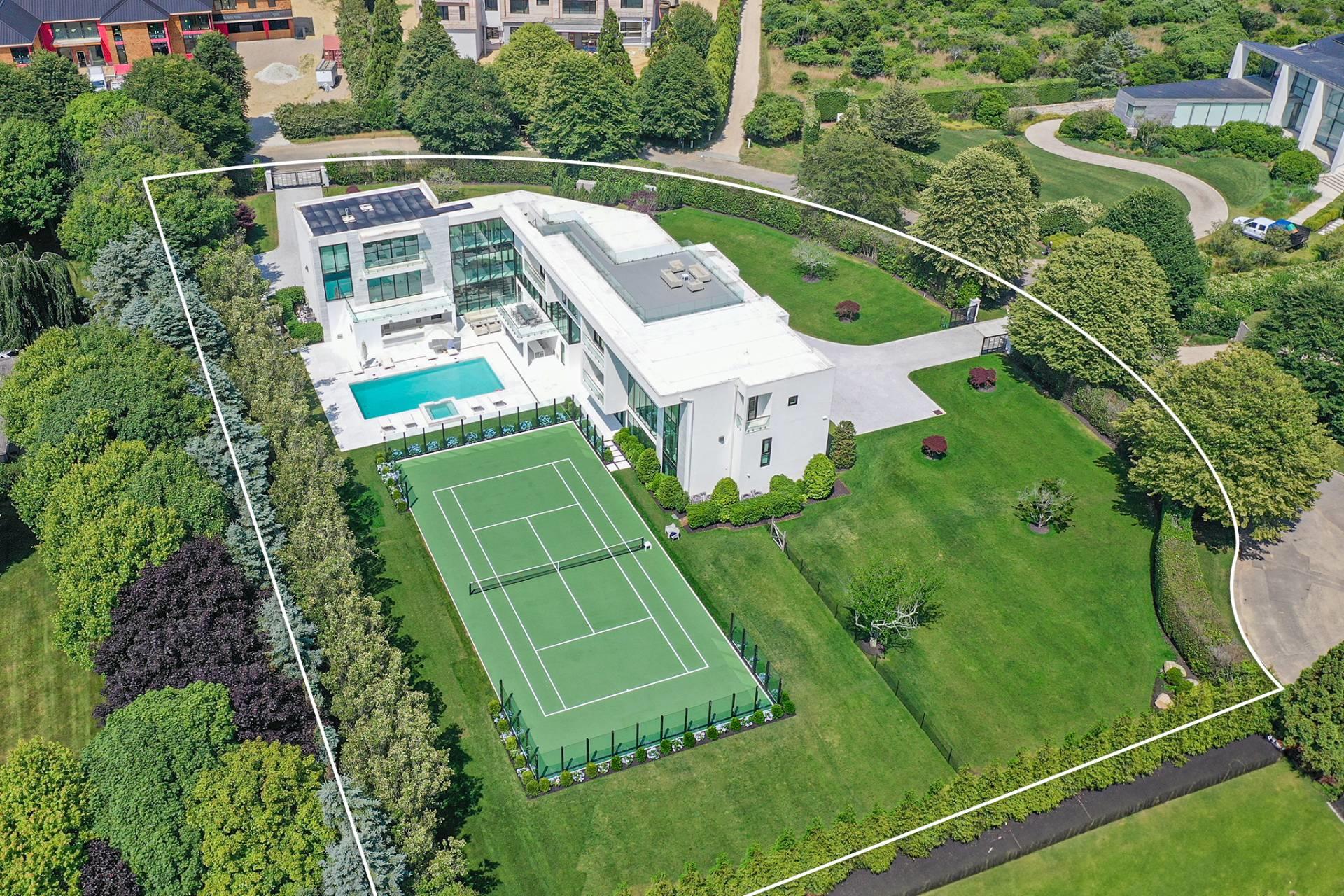 88 Rose Way, Bridgehampton, NY 11932