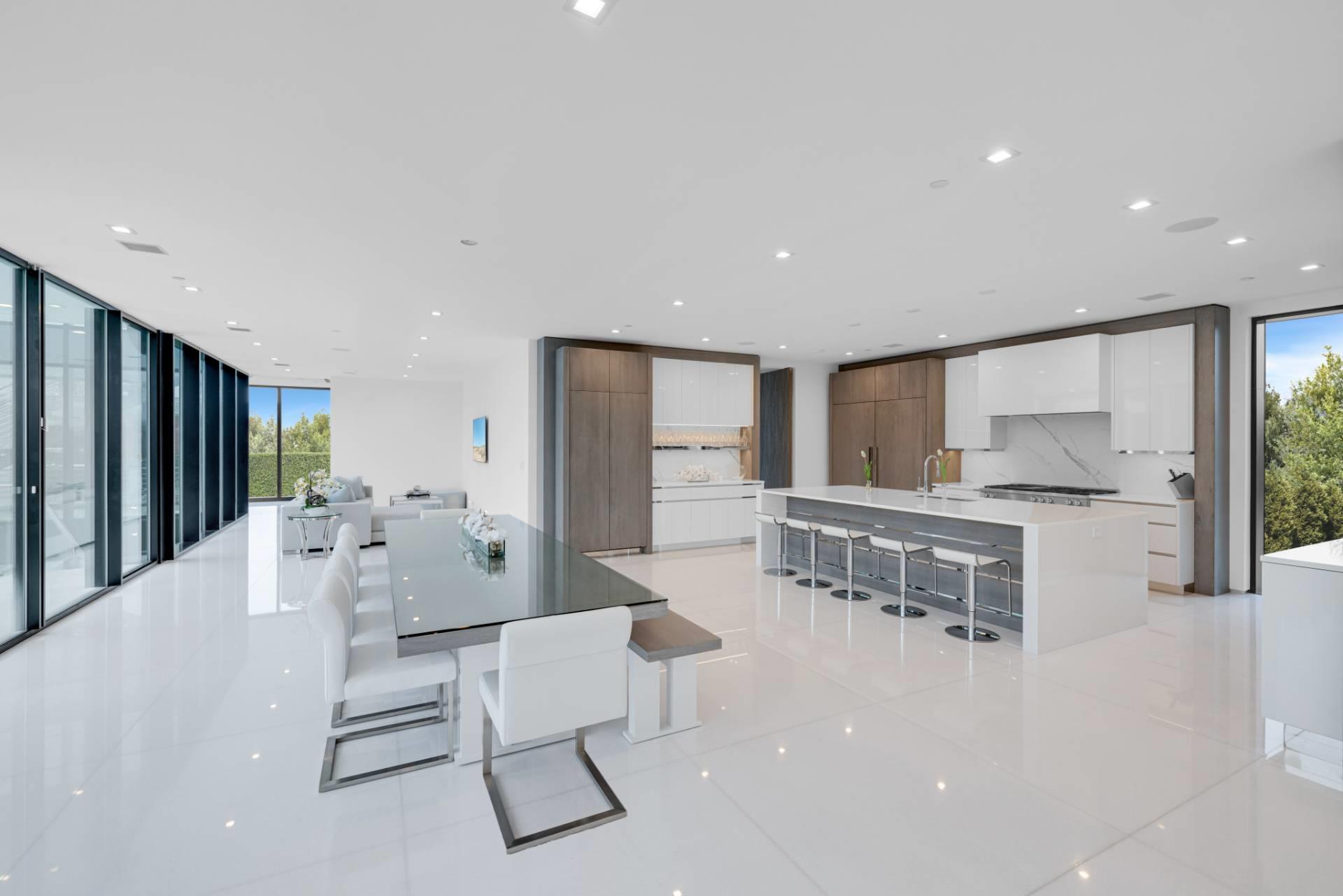 88 Rose Way, Bridgehampton, NY 11932