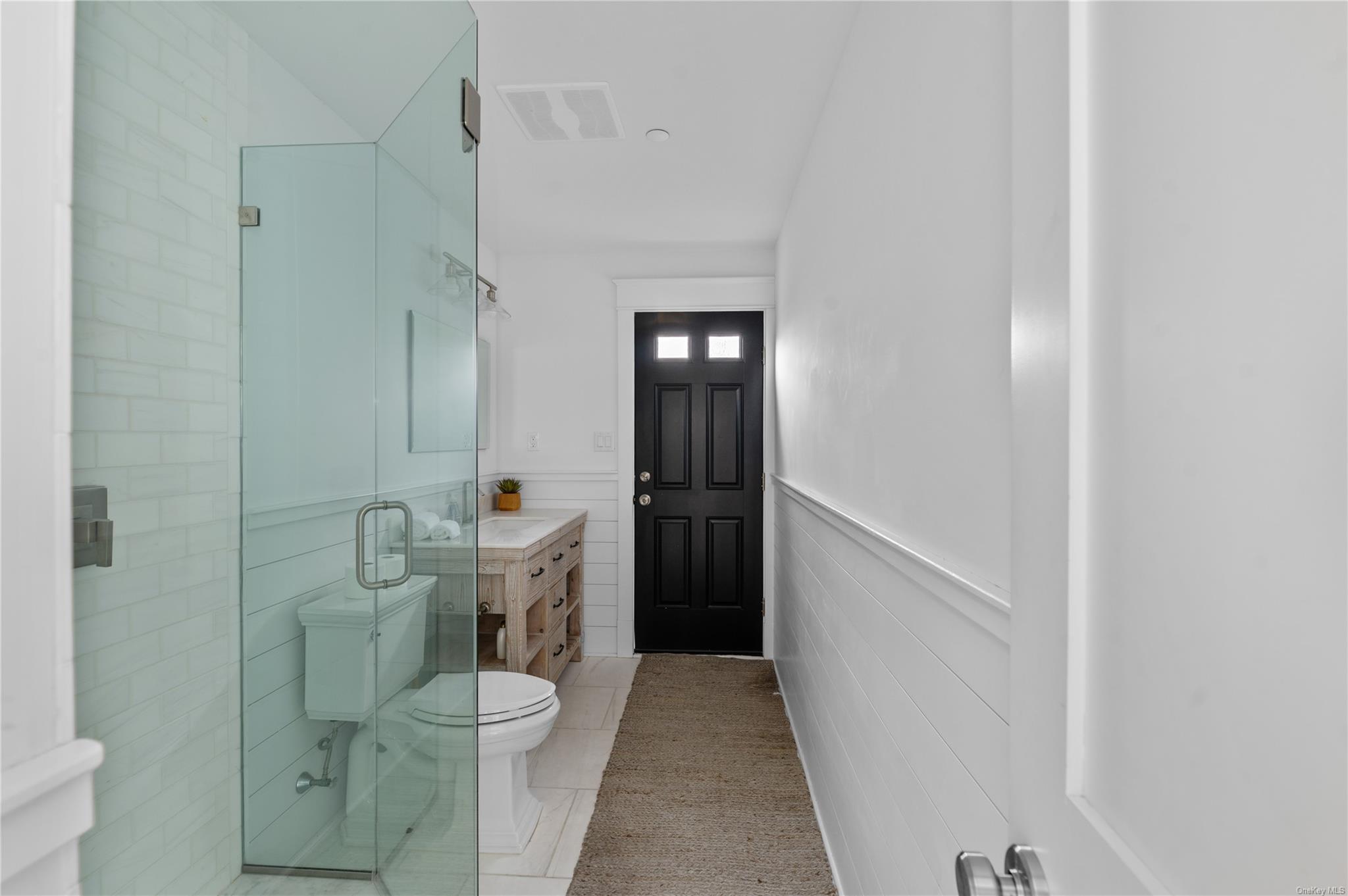 386 Dehnhoff, Ocean Beach, NY 11770