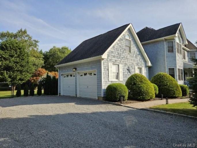 1275 The Esplanade, Southold, NY 11971