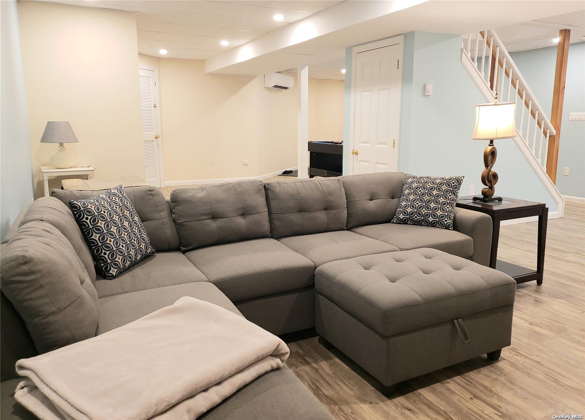 1275 The Esplanade, Southold, NY 11971