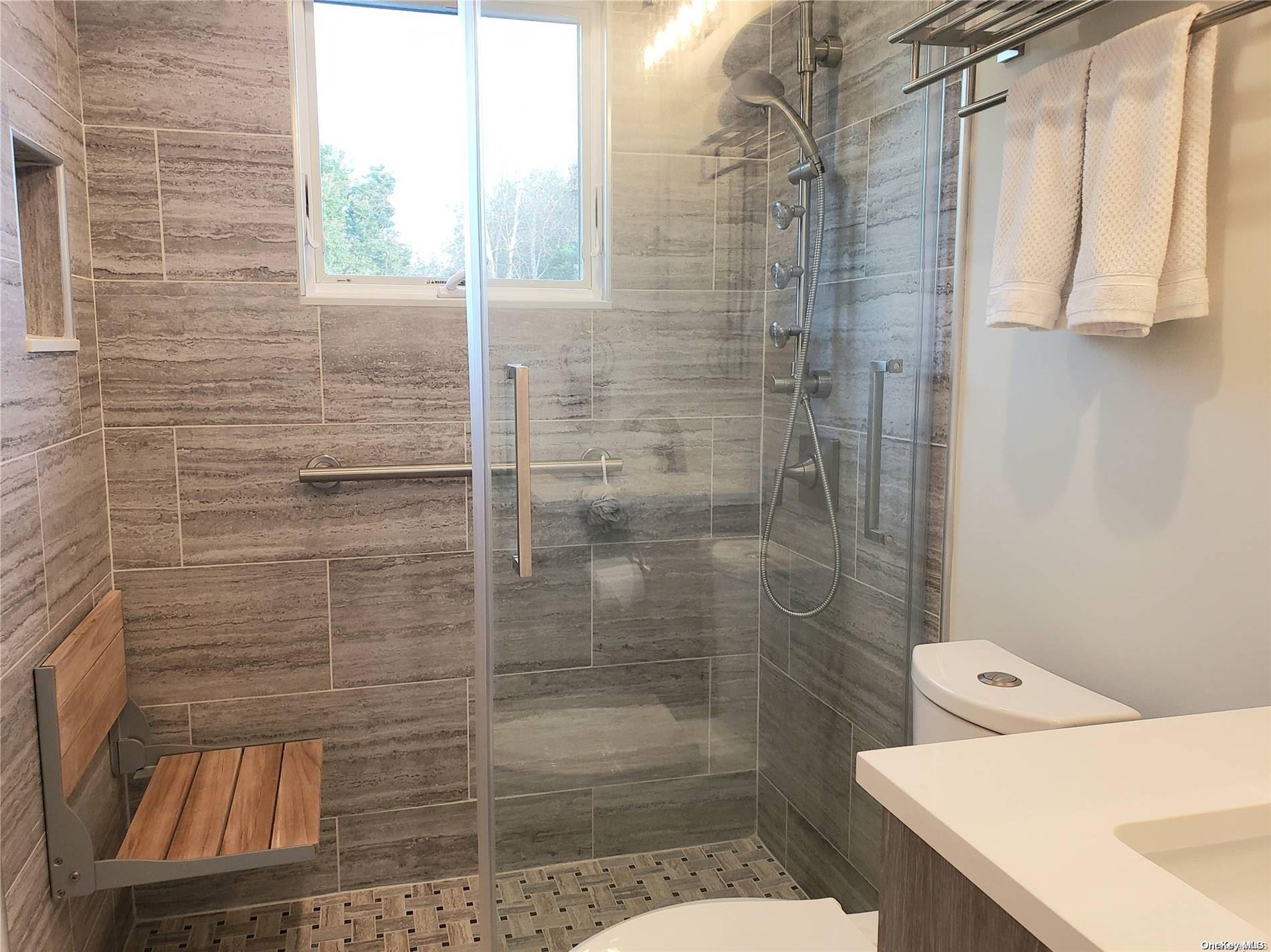 1275 The Esplanade, Southold, NY 11971