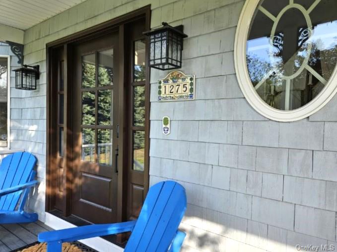 1275 The Esplanade, Southold, NY 11971