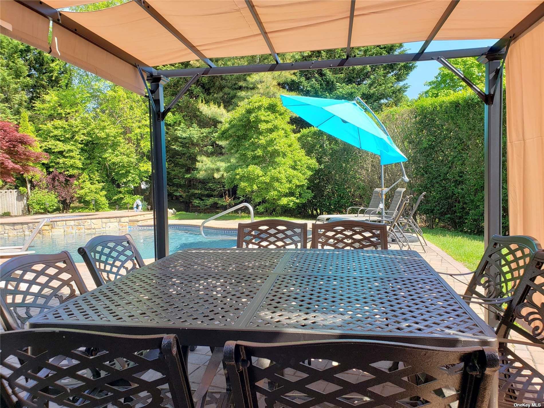 1275 The Esplanade, Southold, NY 11971