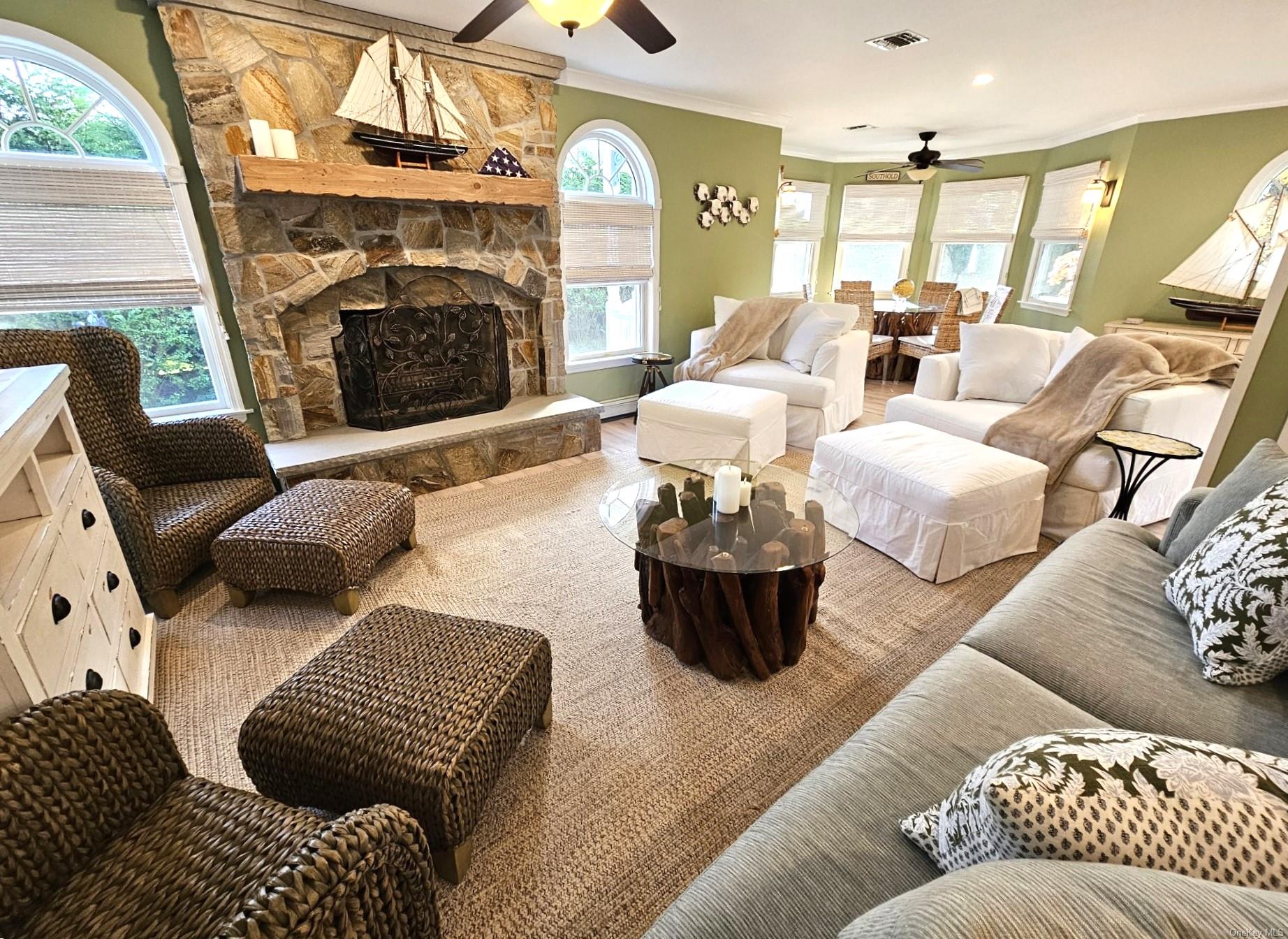 1275 The Esplanade, Southold, NY 11971