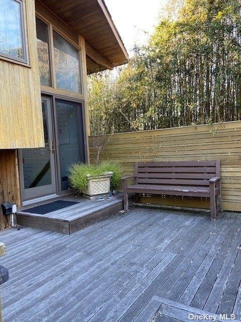 41 Atlantic Avenue, Seaview, NY 11770