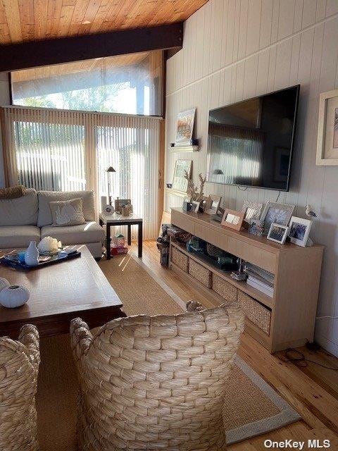 41 Atlantic Avenue, Seaview, NY 11770