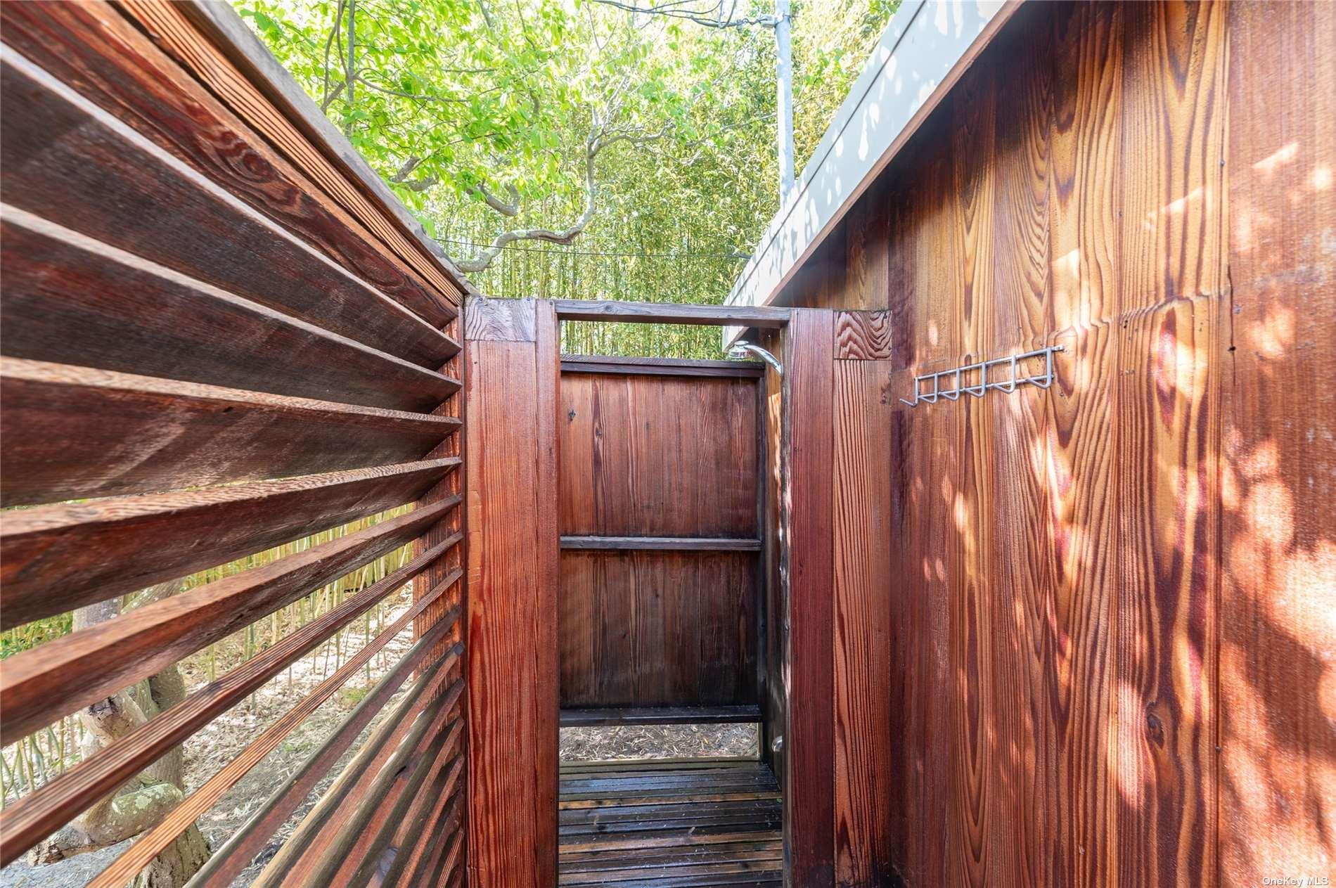 32 Kelp Avenue, Seaview, NY 11770