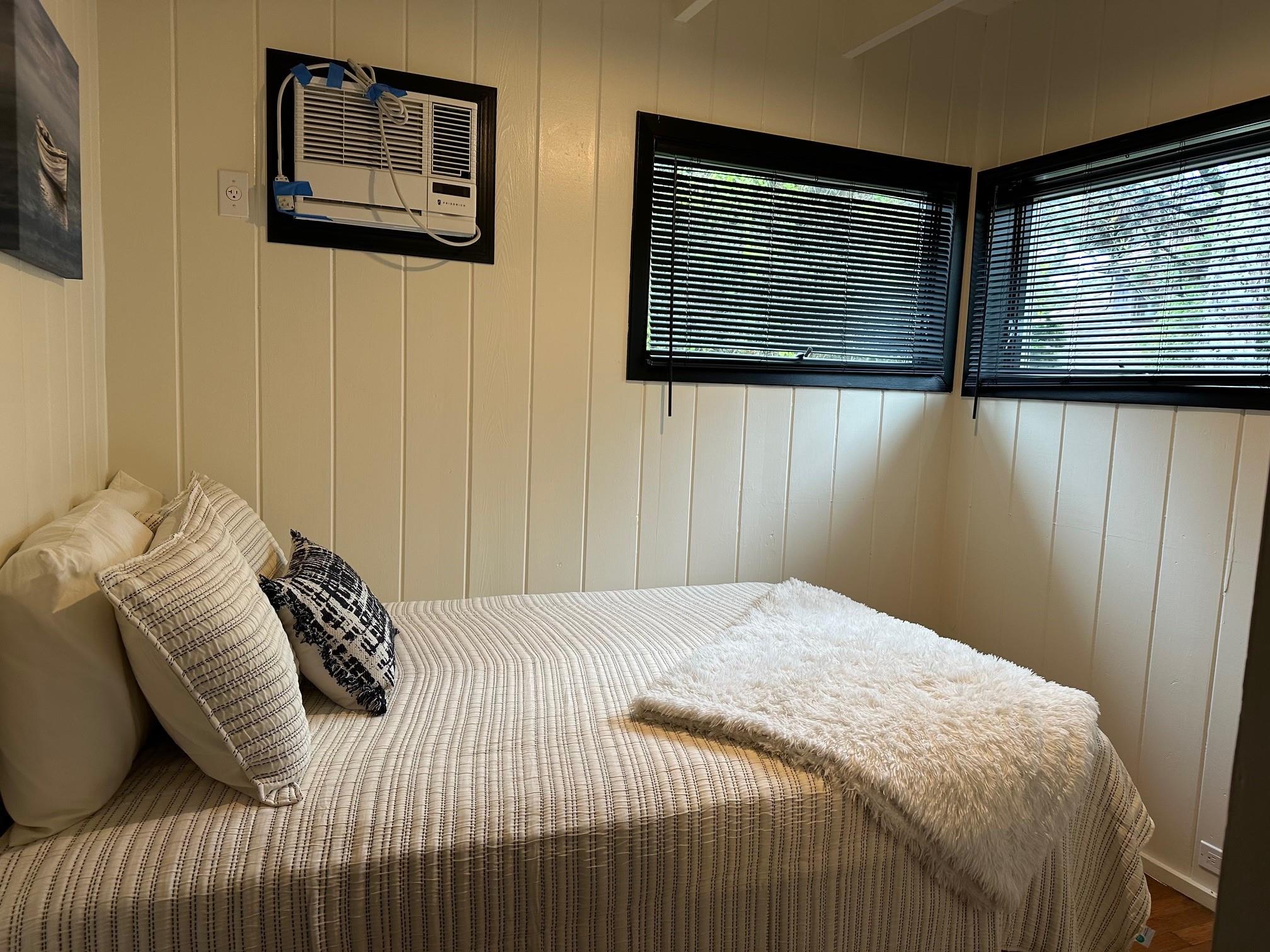 581 Bayberry Walk, Ocean Beach, NY 11770