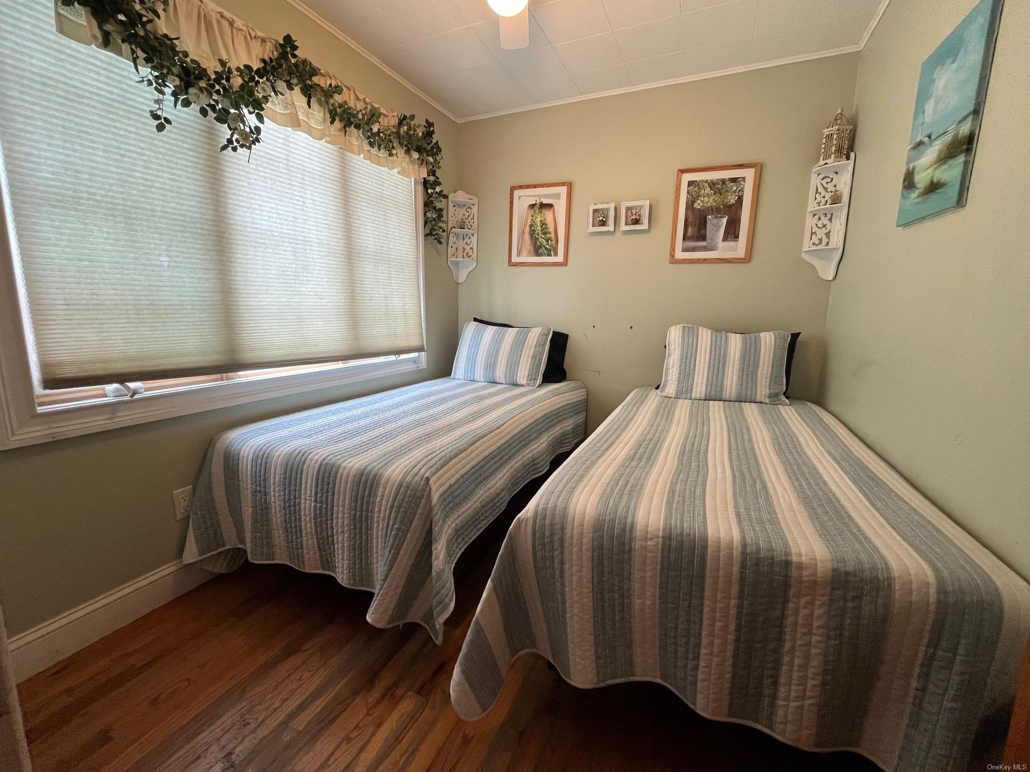 804 Evergreen Walk, Ocean Beach, NY 11770