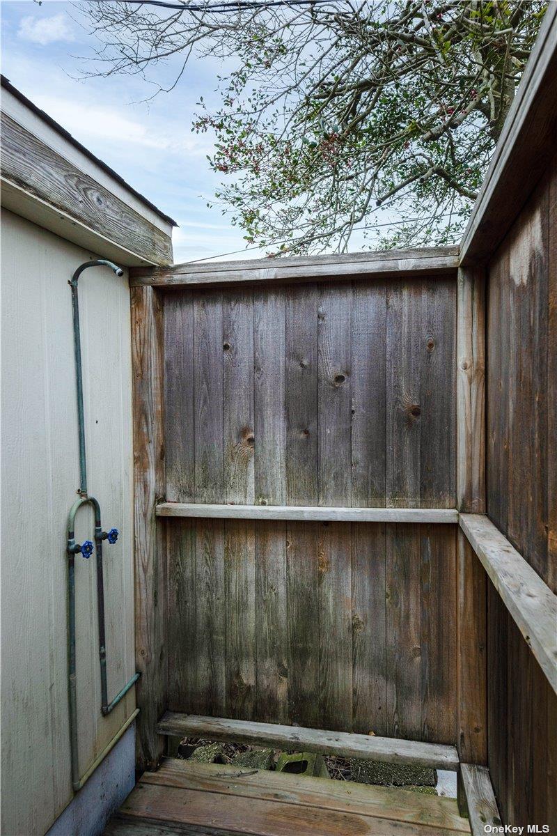 20 Ocean Road, Ocean Beach, NY 11770