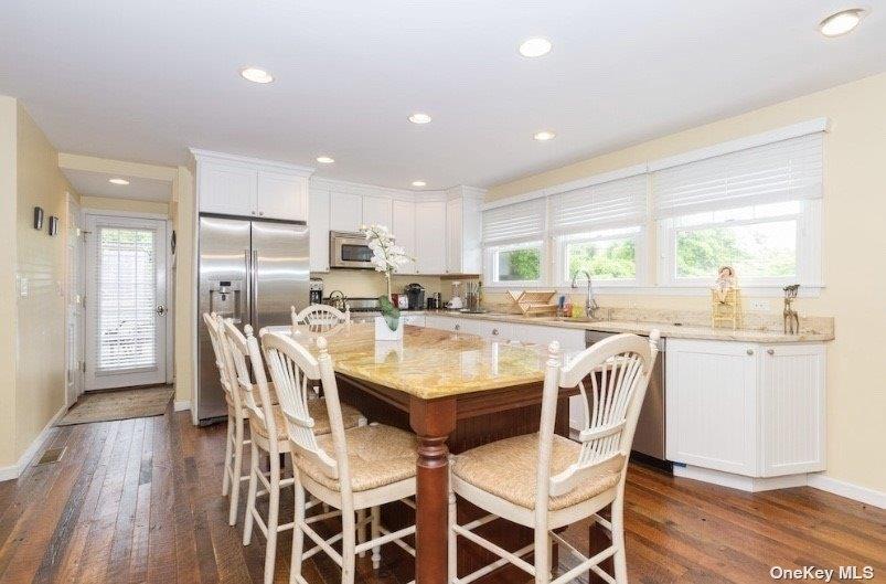 748 Ocean Breeze Walk, Ocean Beach, NY 11770