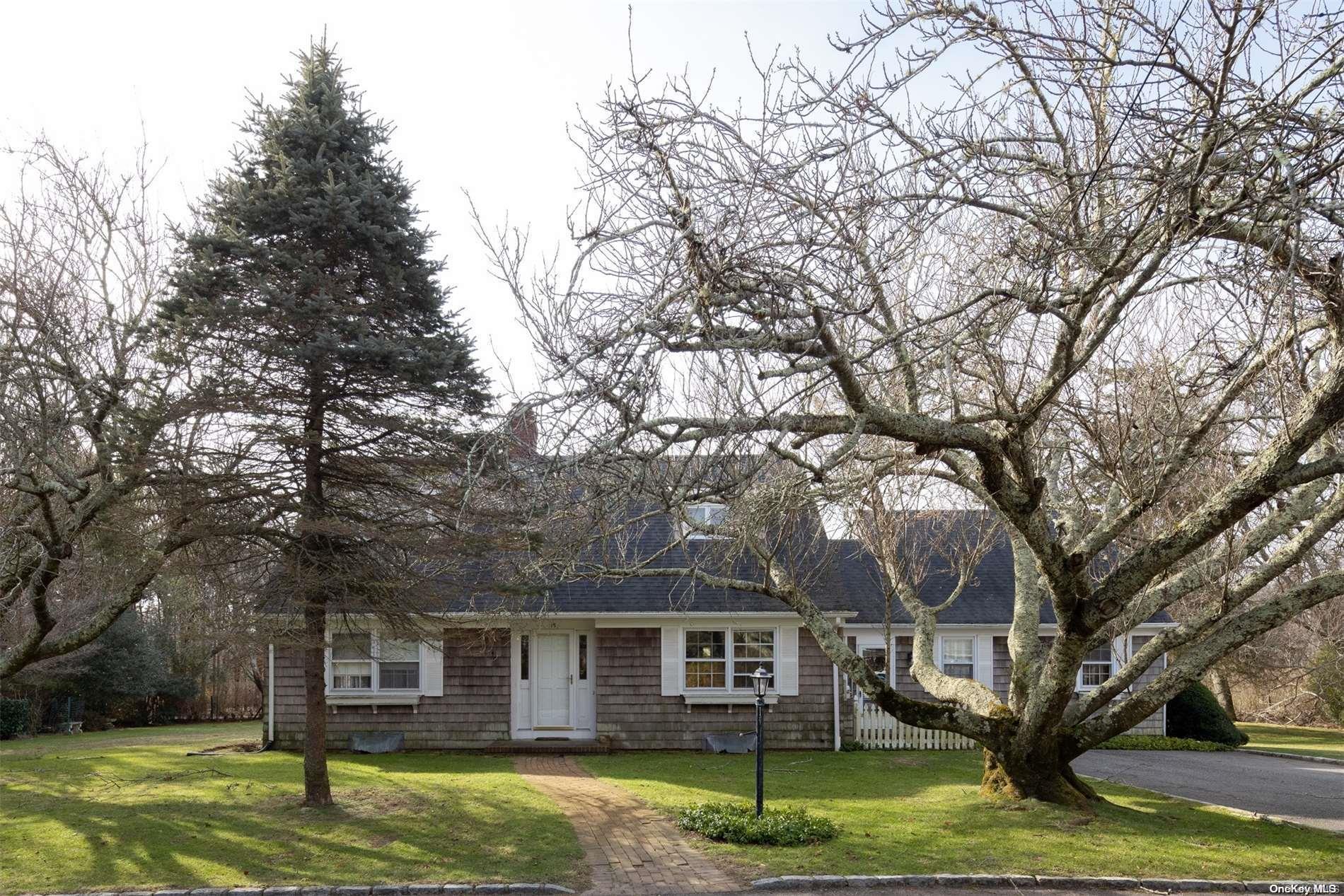 19 Marley Lane, East Hampton, NY 11937