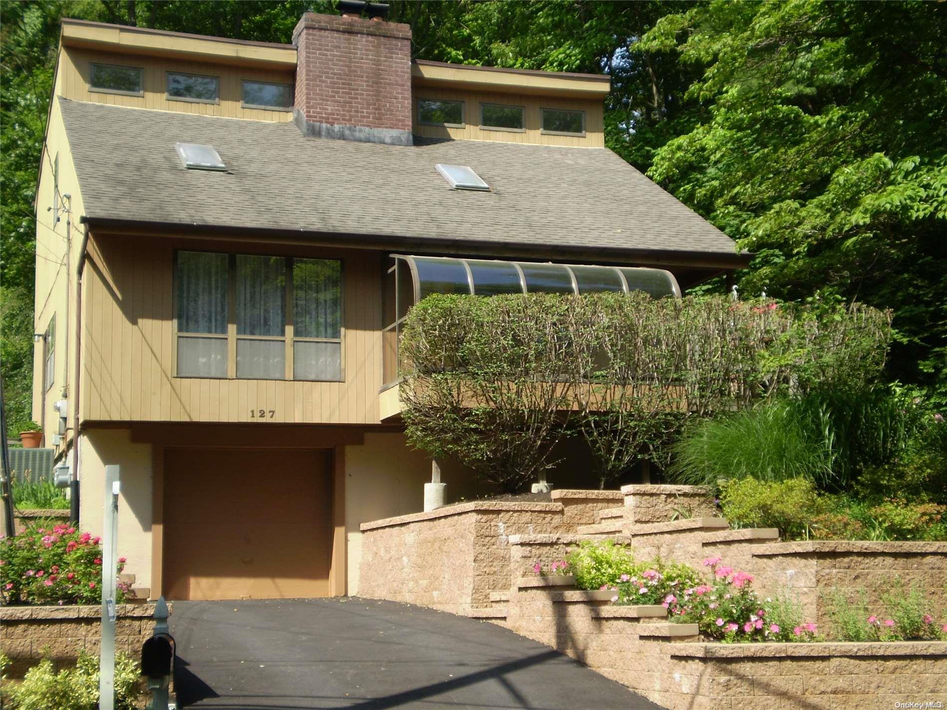 127 Waterside Avenue, Northport, NY 11768