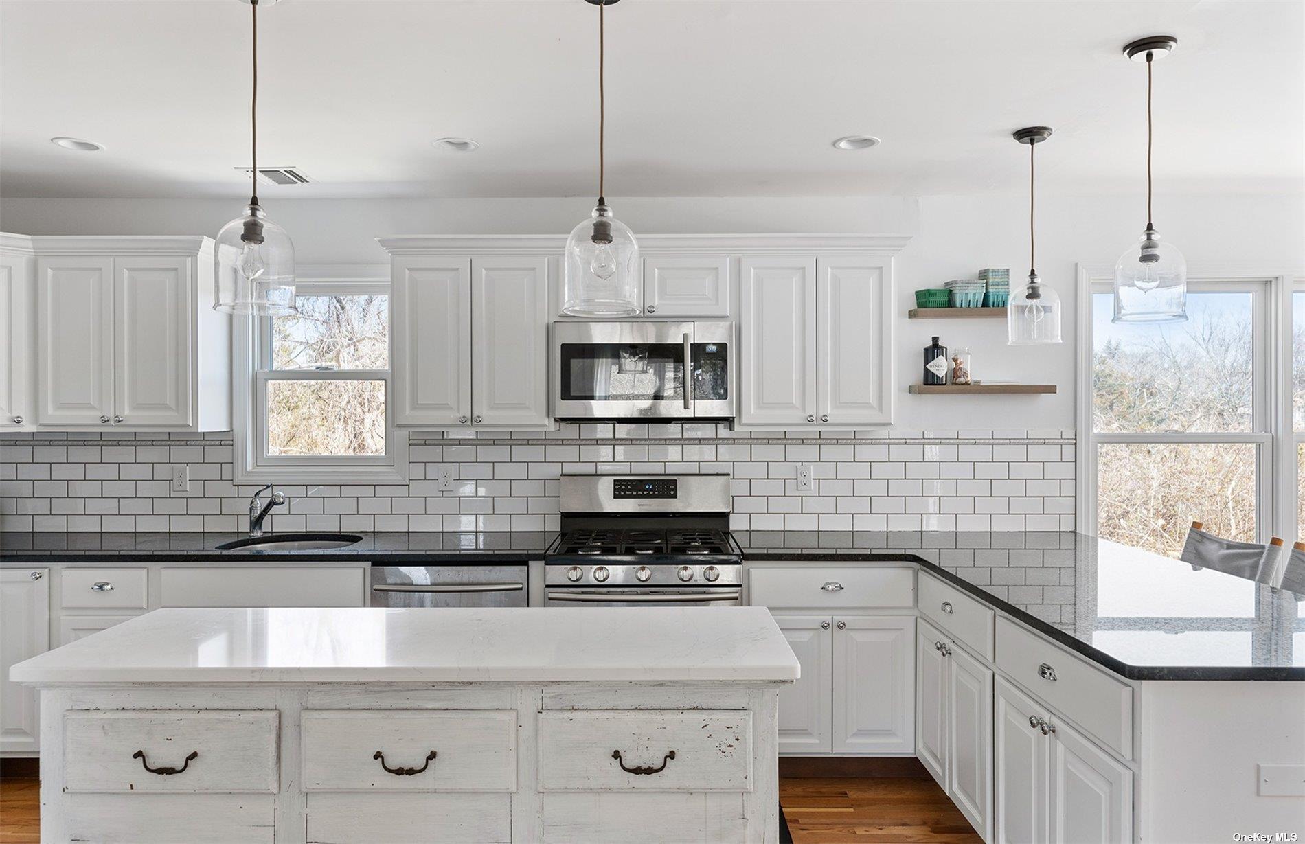 355 Midway Road, Southold, NY 11971