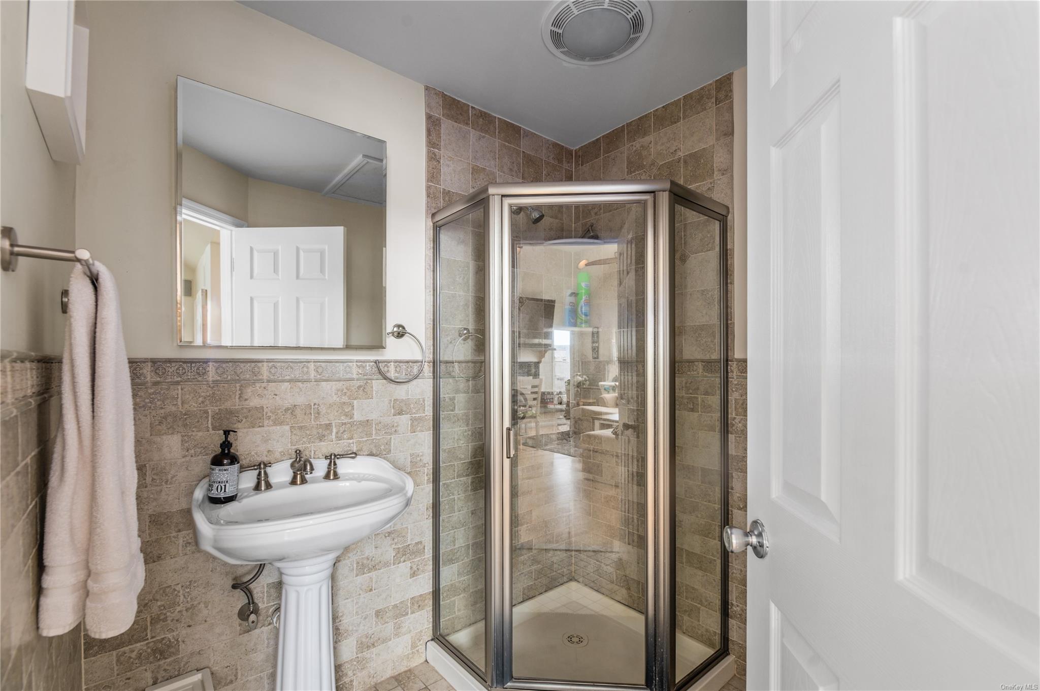 22 Bungalow, Ocean Beach, NY 11770