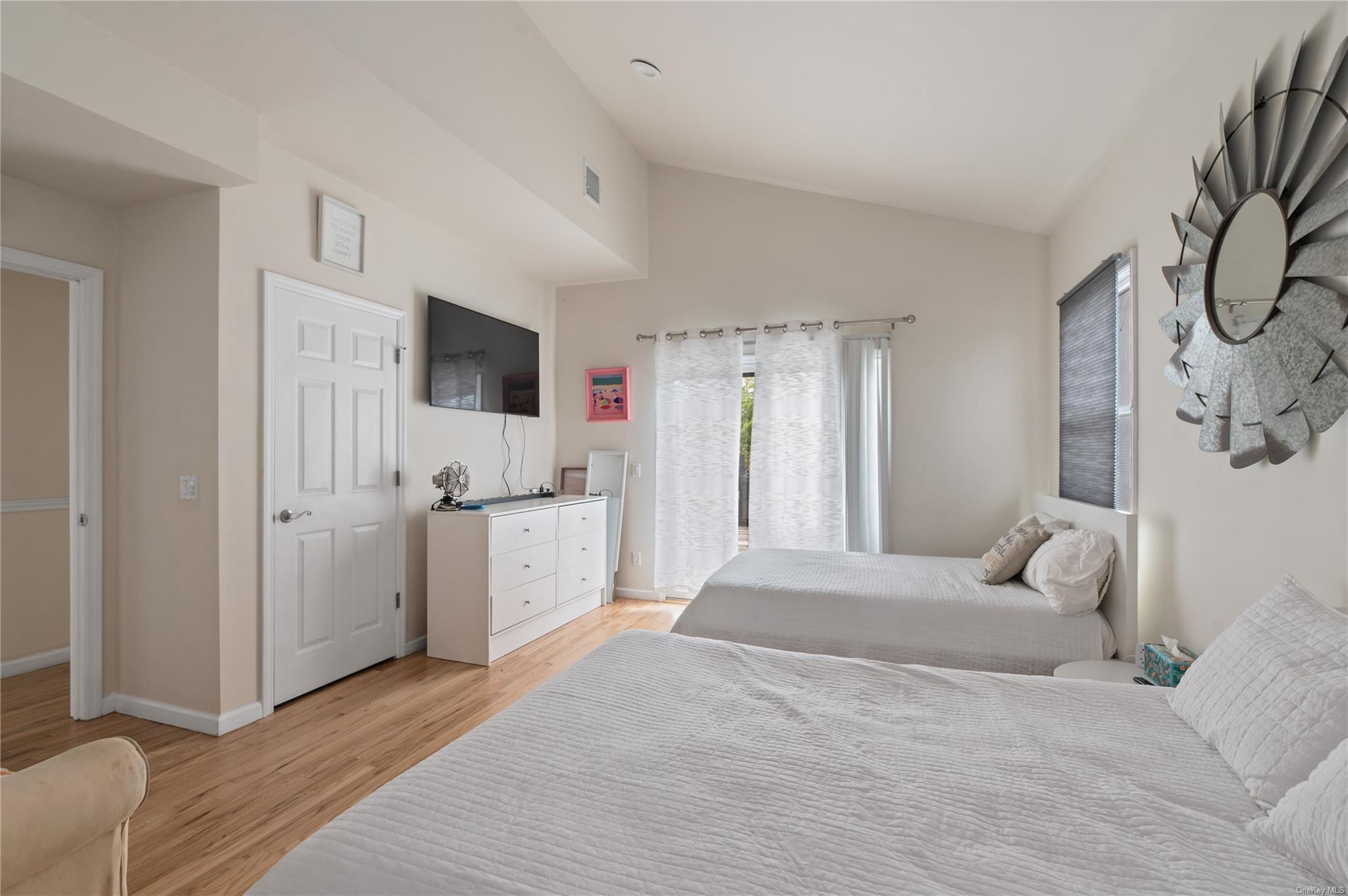 22 Bungalow, Ocean Beach, NY 11770