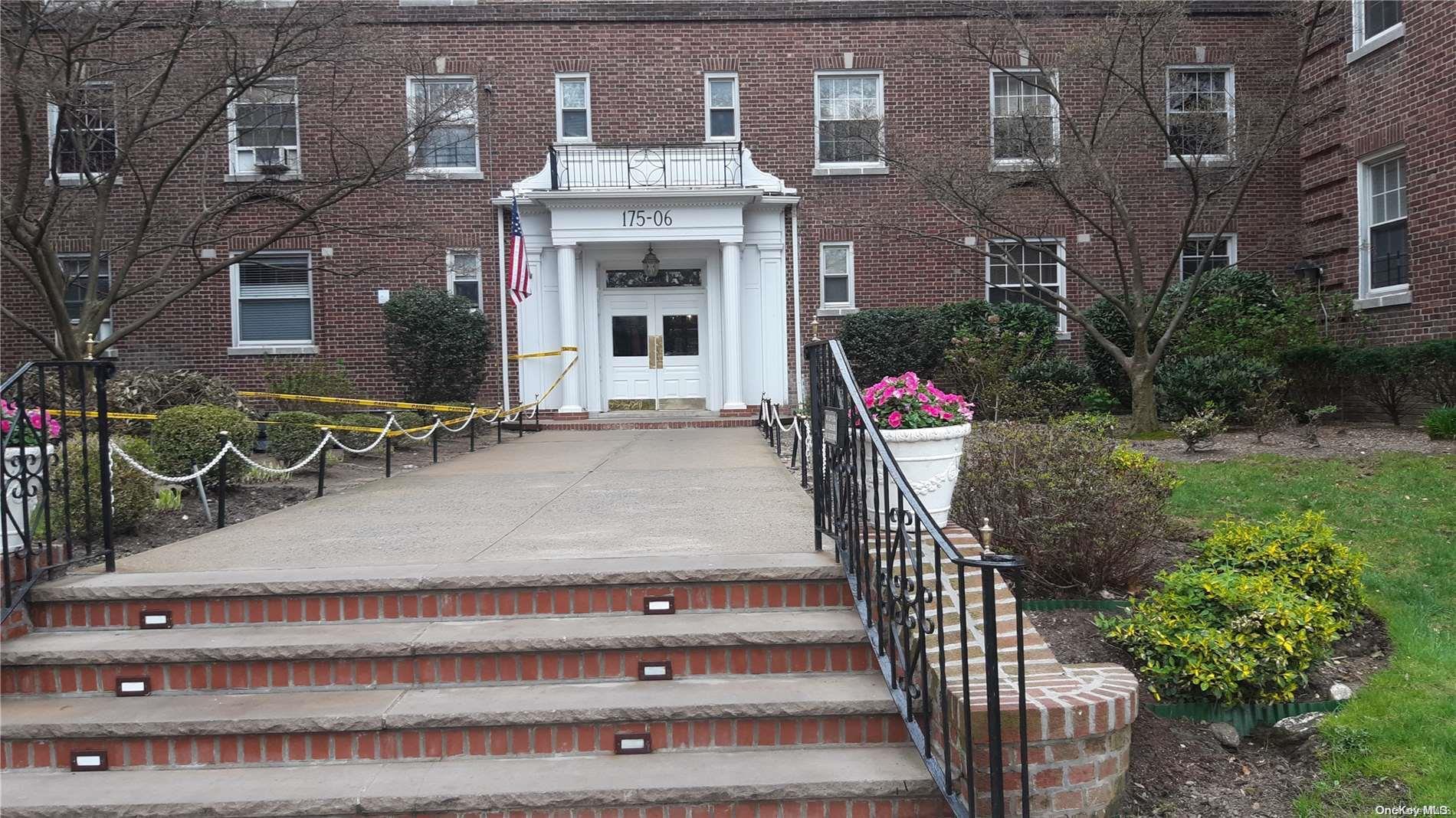 175-06 Devonshire Road # 1K, Jamaica Estates, NY 11432