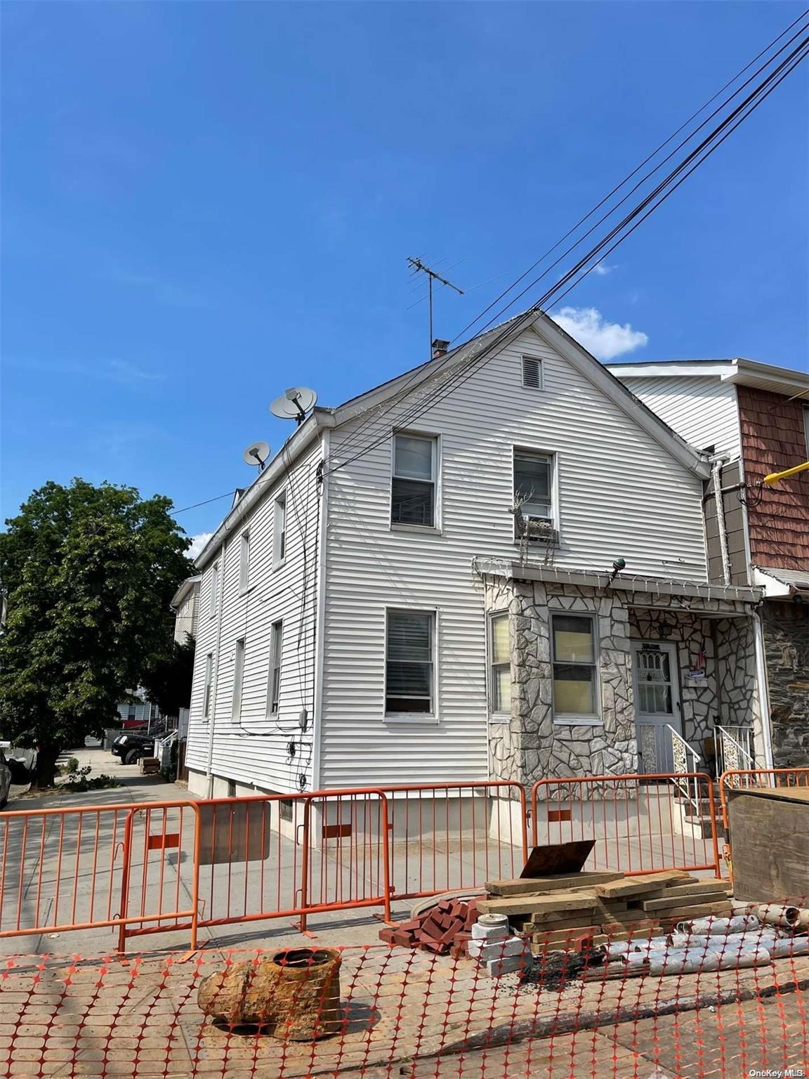 120-01 20th Avenue, College Point, NY 11356