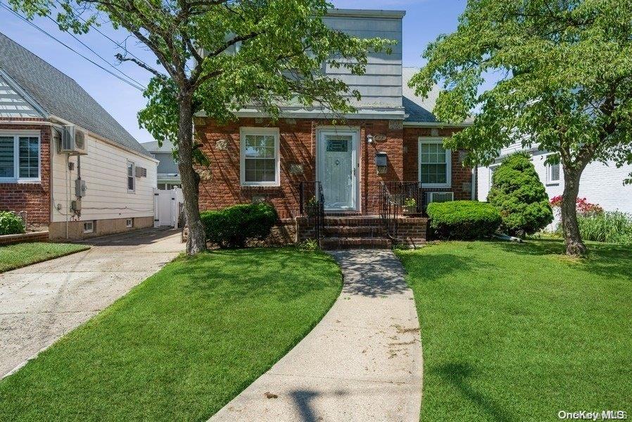 1727 Belmont Avenue, New Hyde Park, NY 11040