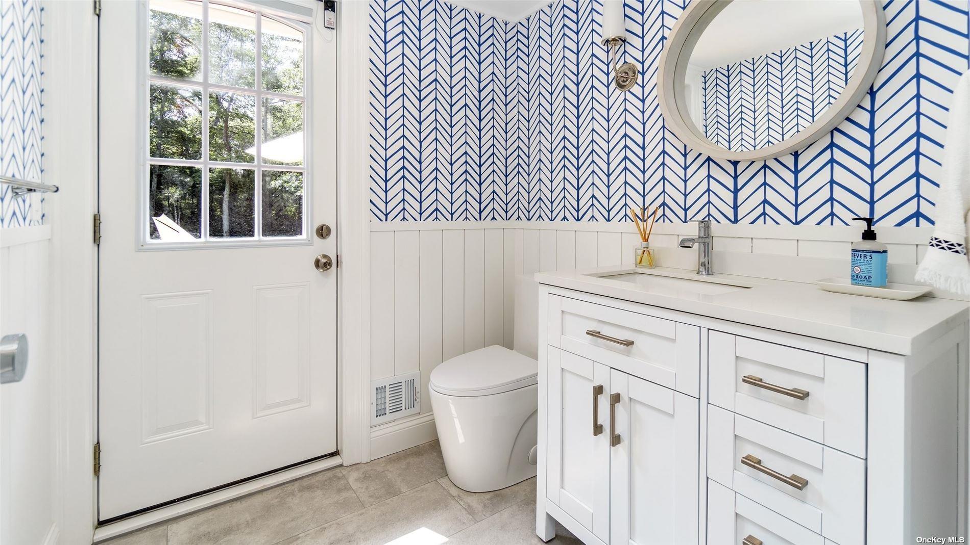 4 Scrimshaw Drive, Southampton, NY 11968