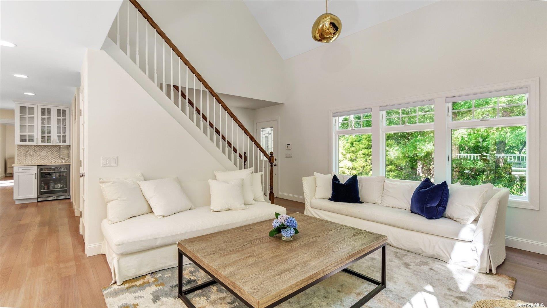 4 Scrimshaw Drive, Southampton, NY 11968