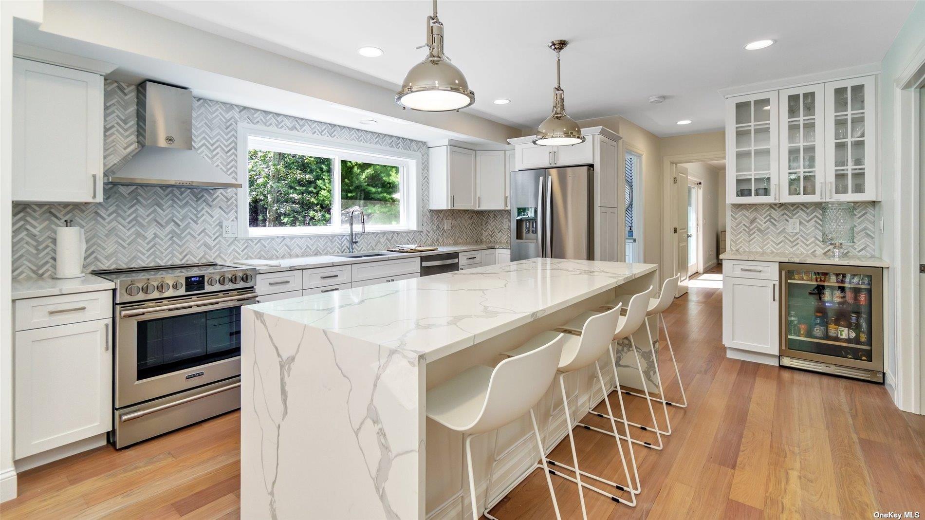 4 Scrimshaw Drive, Southampton, NY 11968