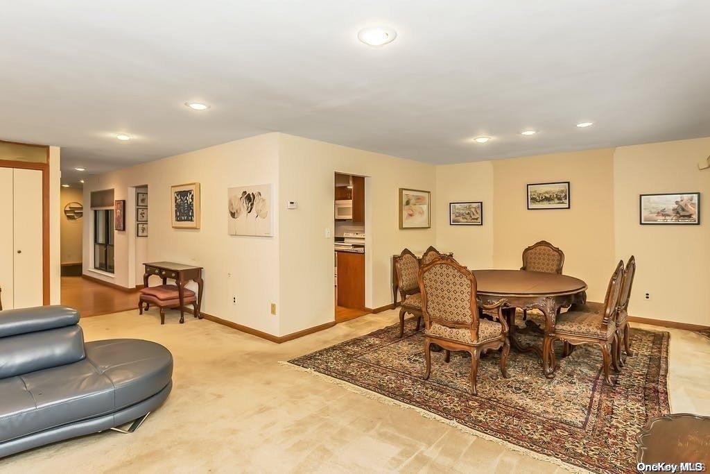 235 Hamlet Drive # 235, Jericho, NY 11753
