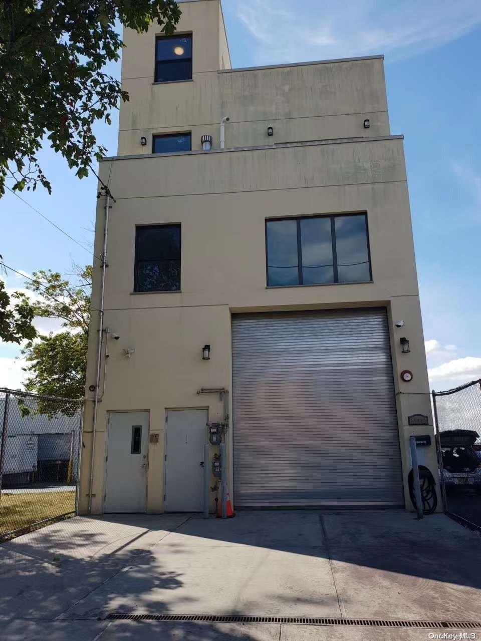 110-42 15 Avenue, College Point, NY 11356