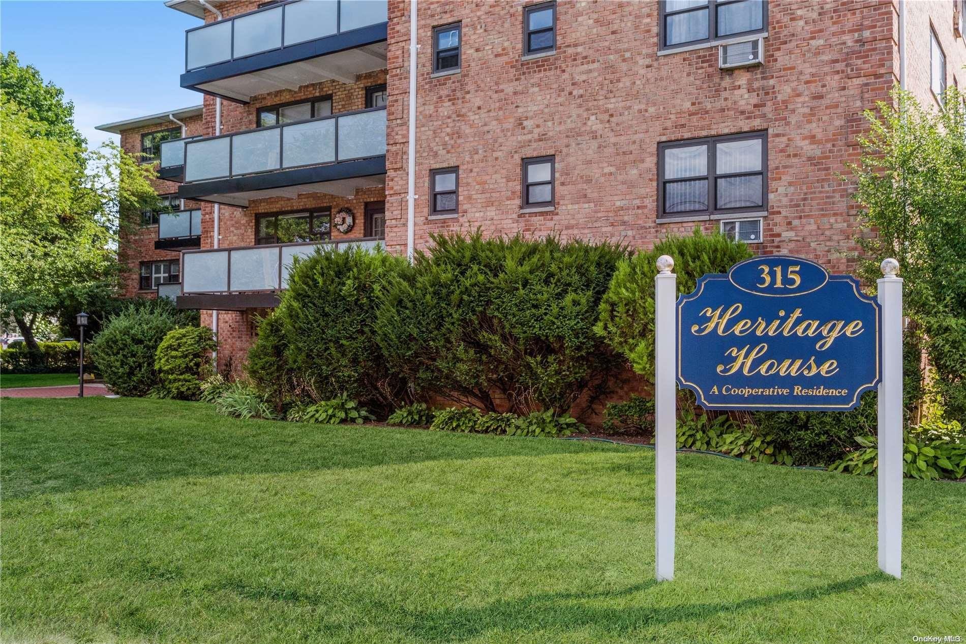 East Rockaway, NY 11518