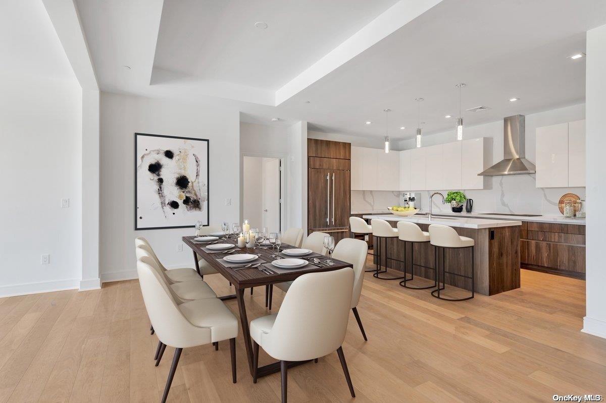 10 Shore Road # 204, Glenwood Landing, NY 11547