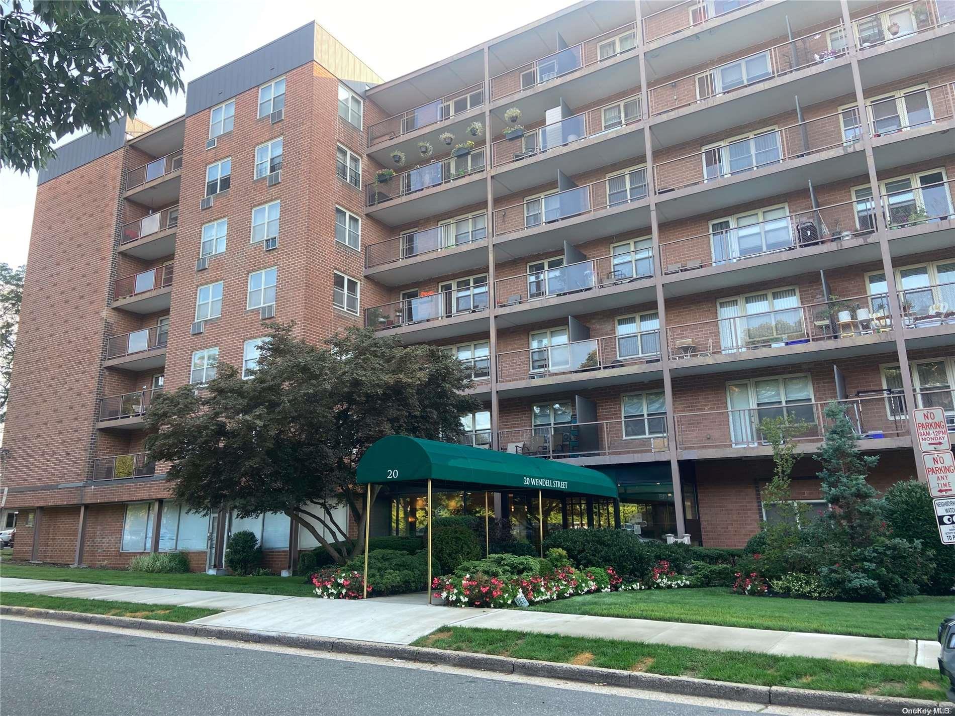 20 Wendell Street # 16D, Hempstead, NY 11550