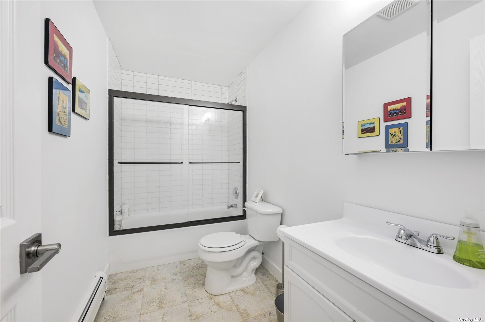 18 Remsen Lane, Remsenburg, NY 11960