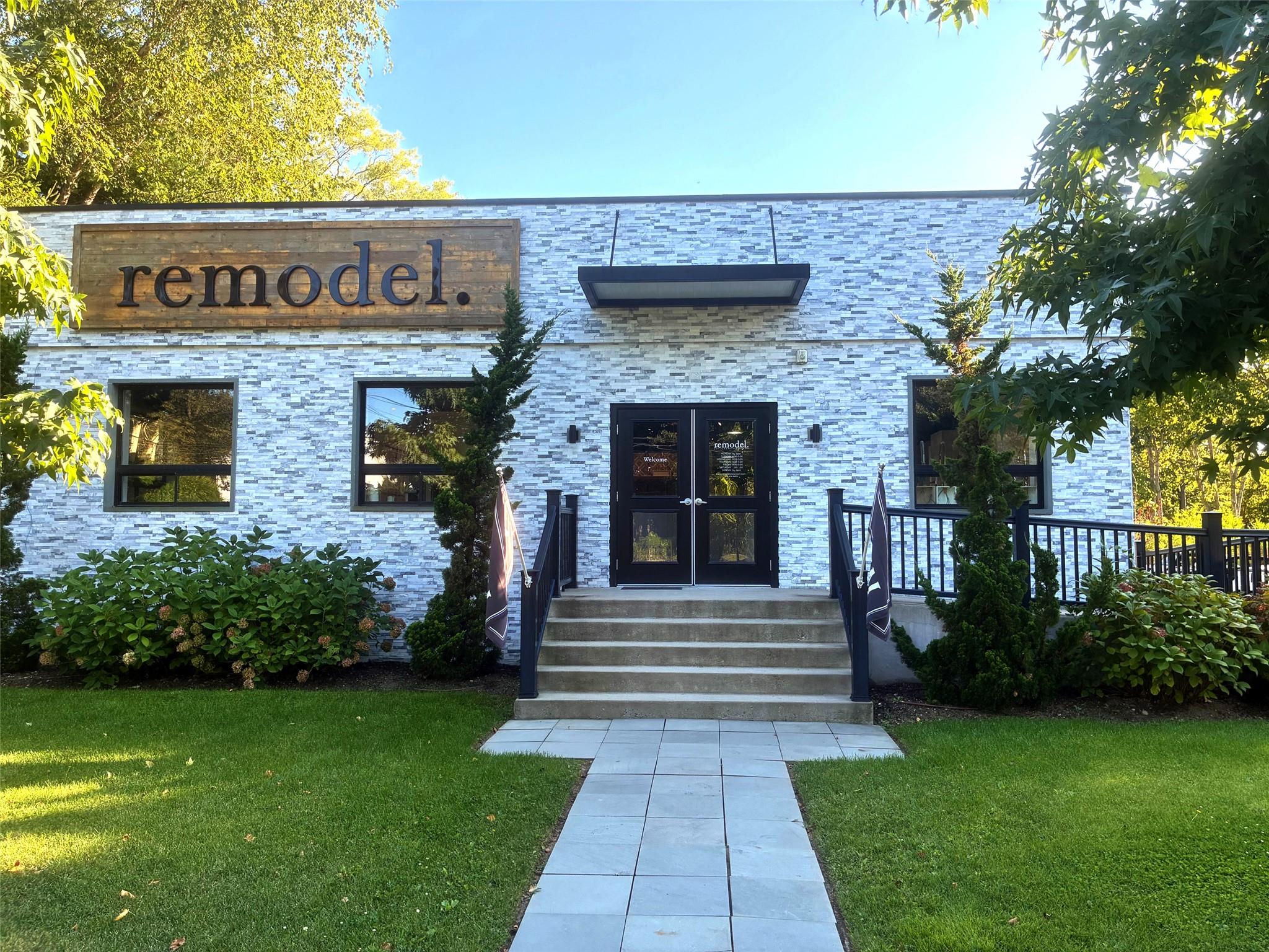 137 Montauk Highway, Westhampton, NY 11977