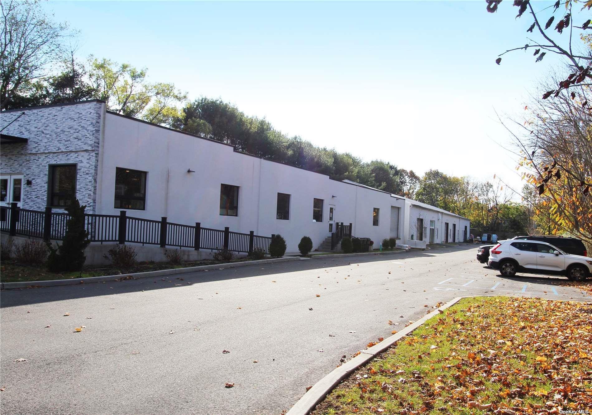 137 Montauk Highway, Westhampton, NY 11977