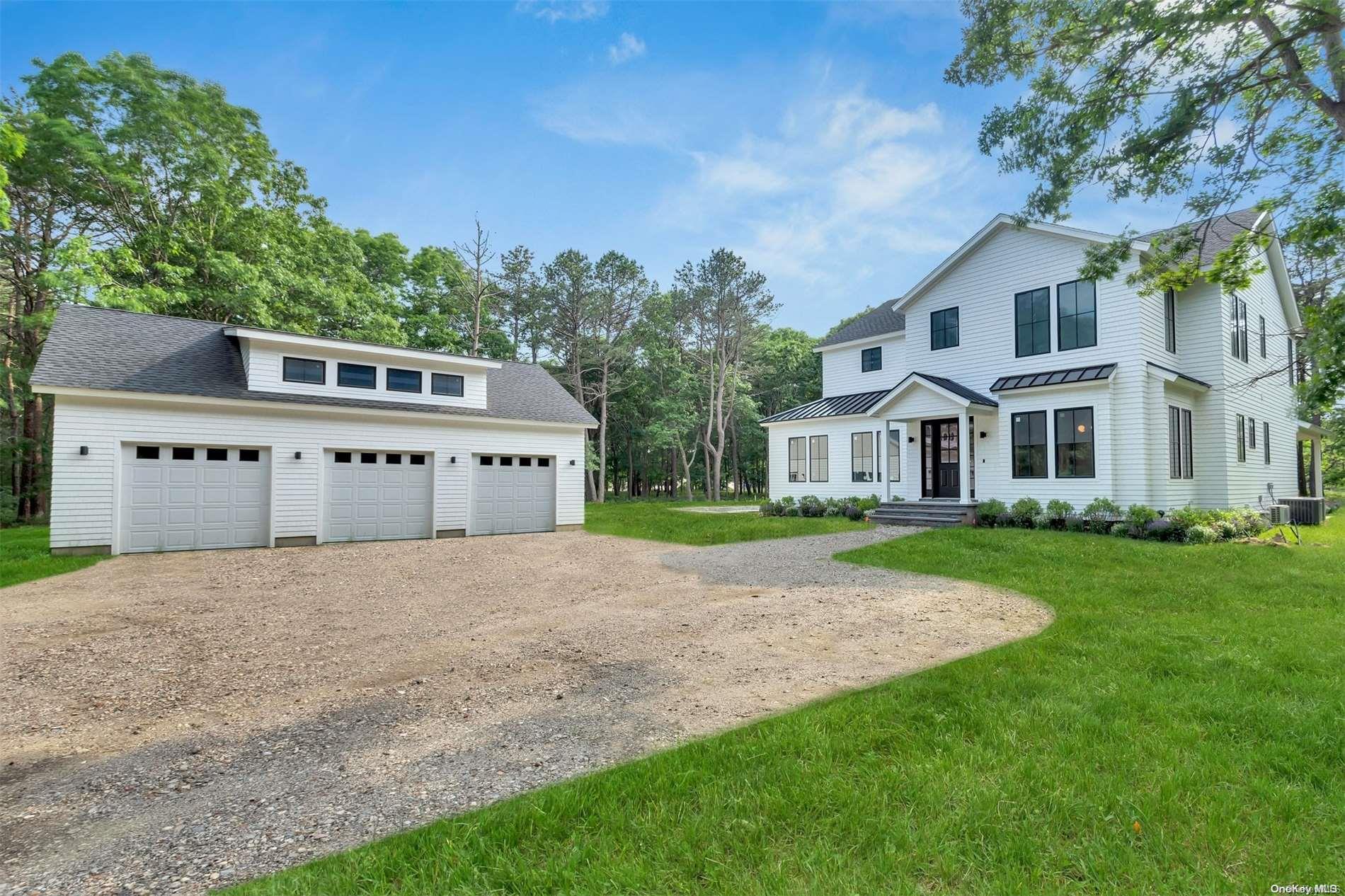 97 N Summit Boulevard, Westhampton, NY 11977