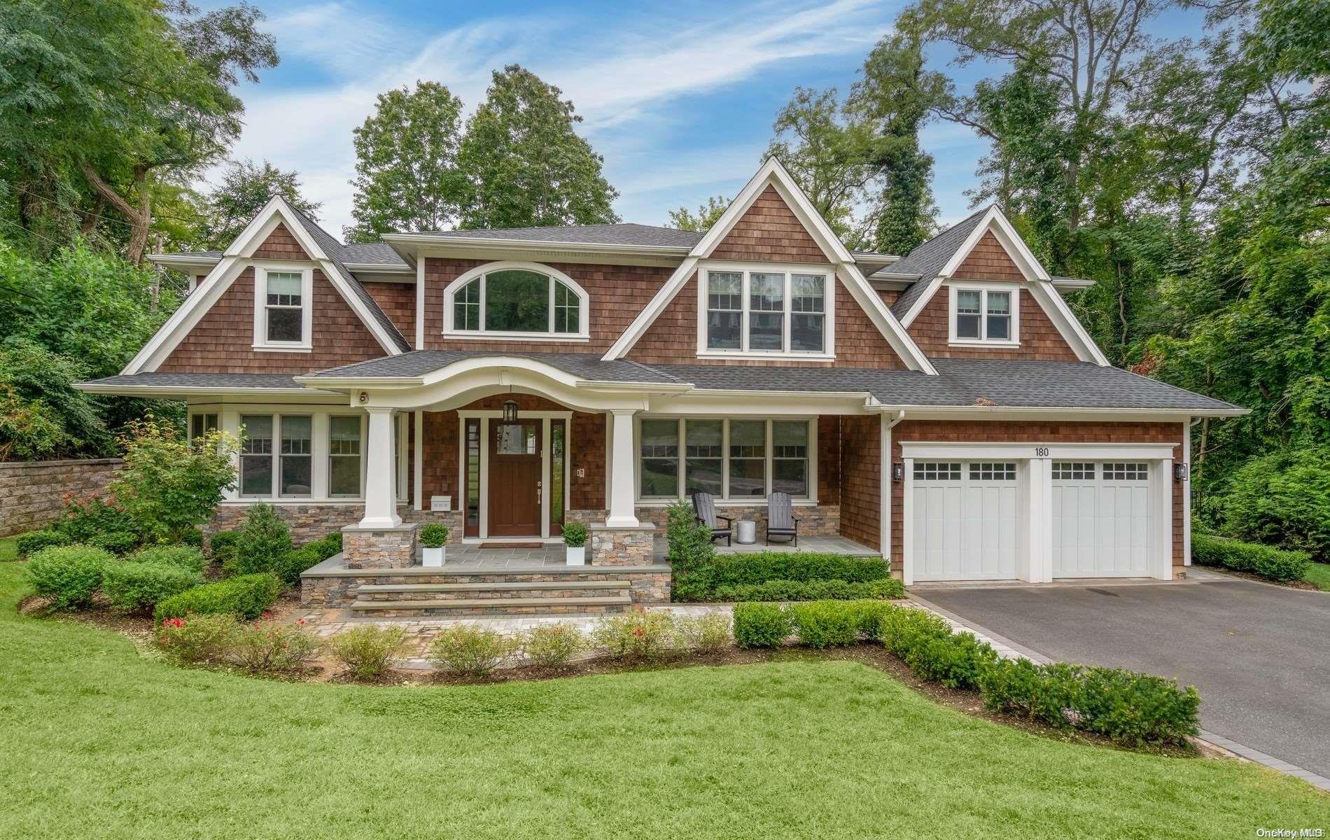 180 Redwood Drive, East Hills, NY 11576