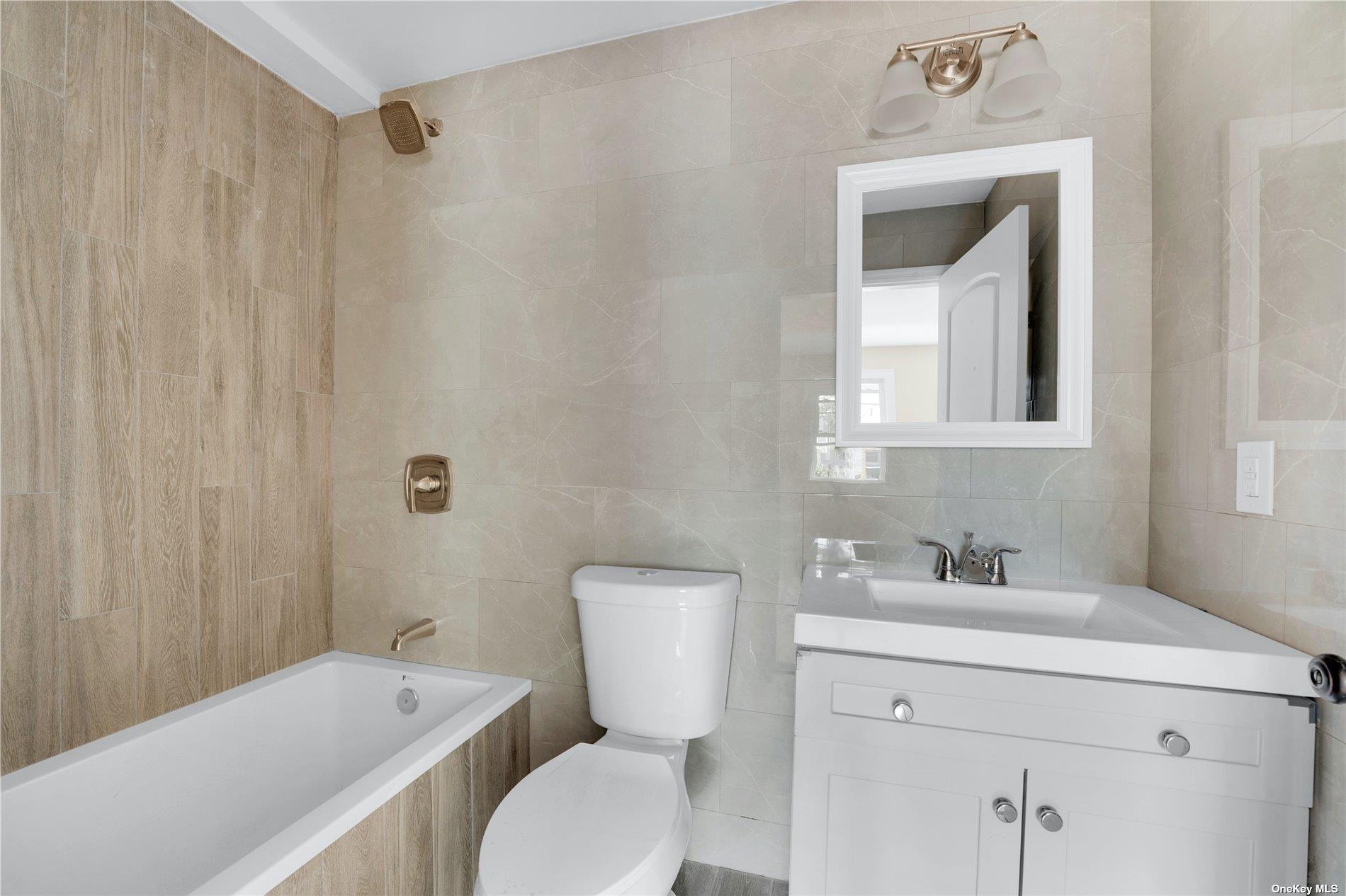 118-22 201 St, Saint Albans, NY 11412