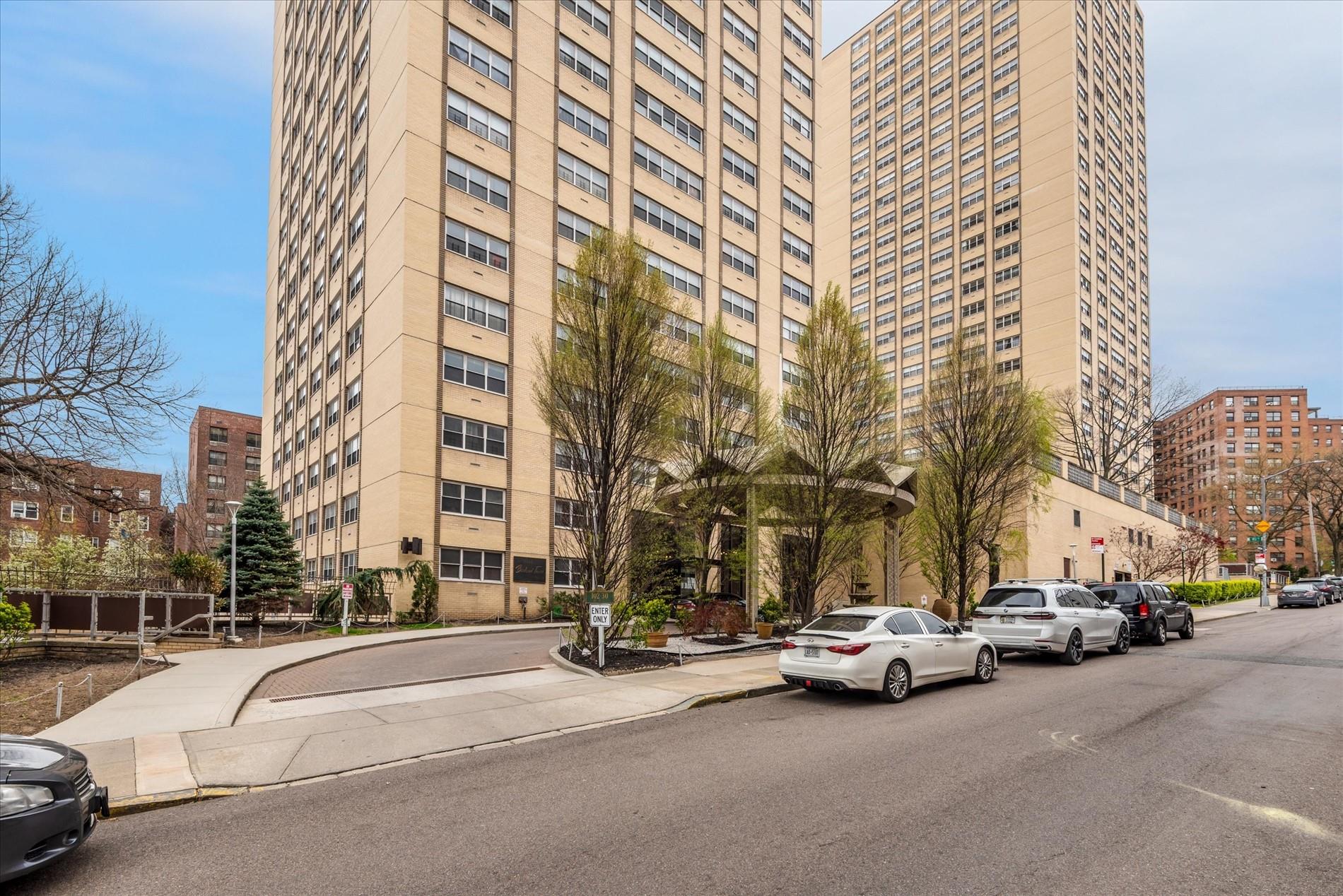 102-30 66th Road # 1H, Forest Hills, NY 11375