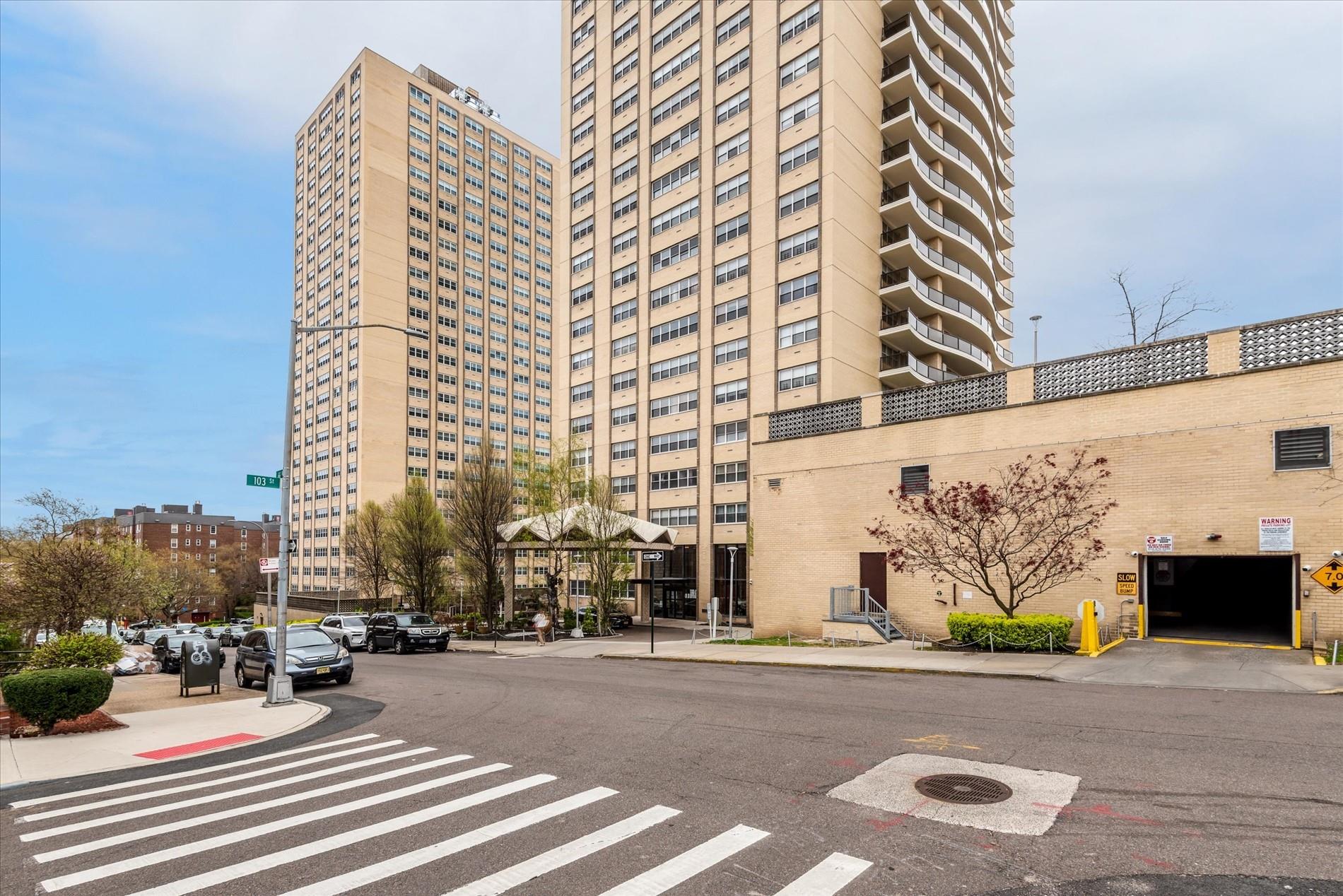 102-30 66th Road # 1H, Forest Hills, NY 11375