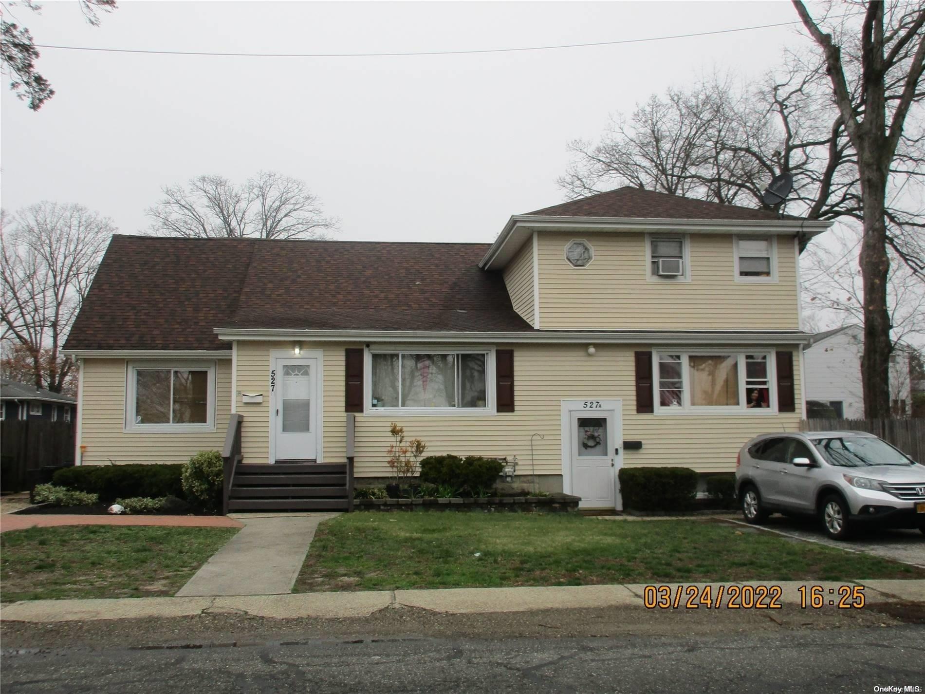 527 Nicolls Road, Deer Park, NY 11729