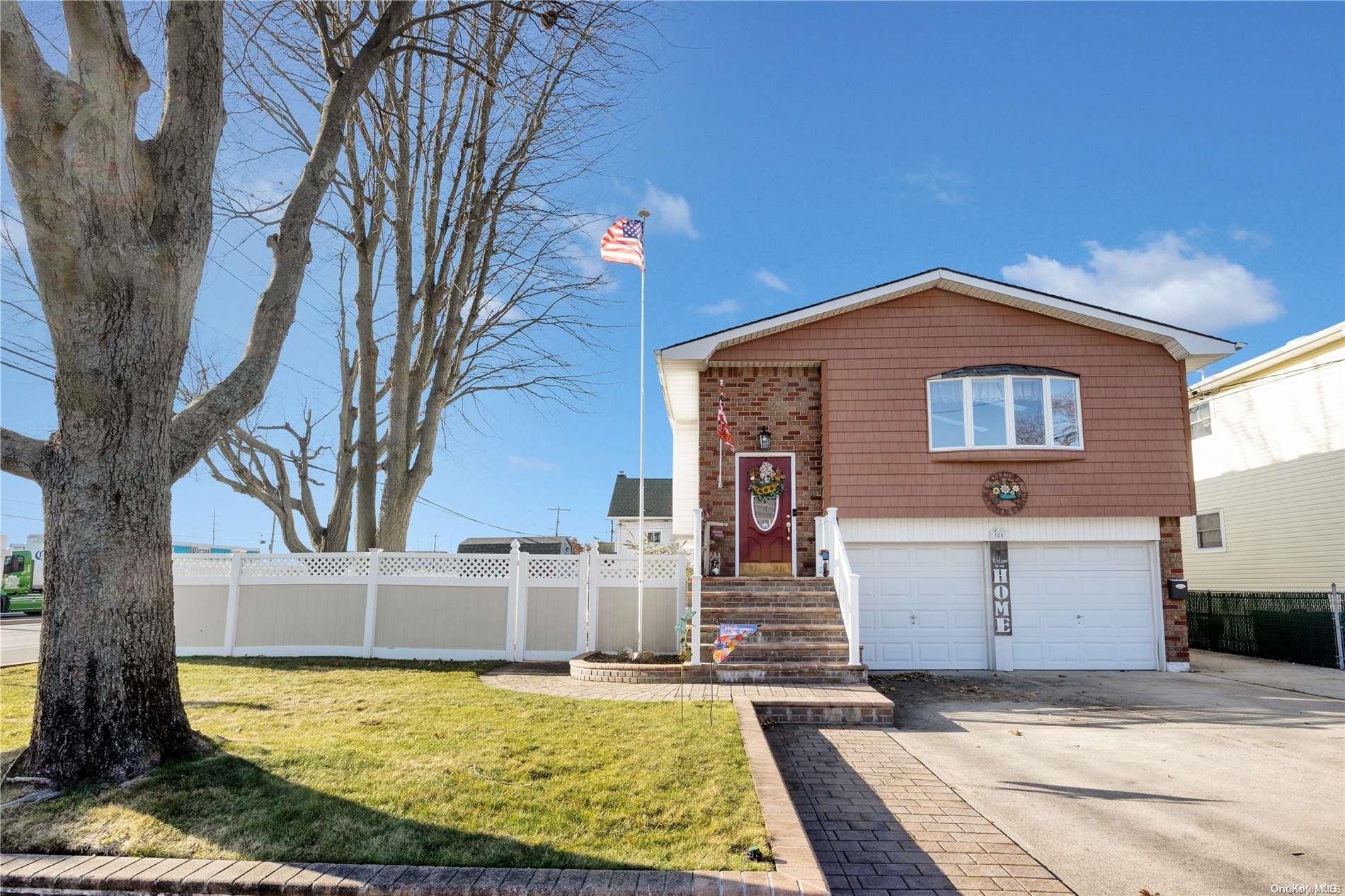 380 Staples Street, Farmingdale, NY 11735