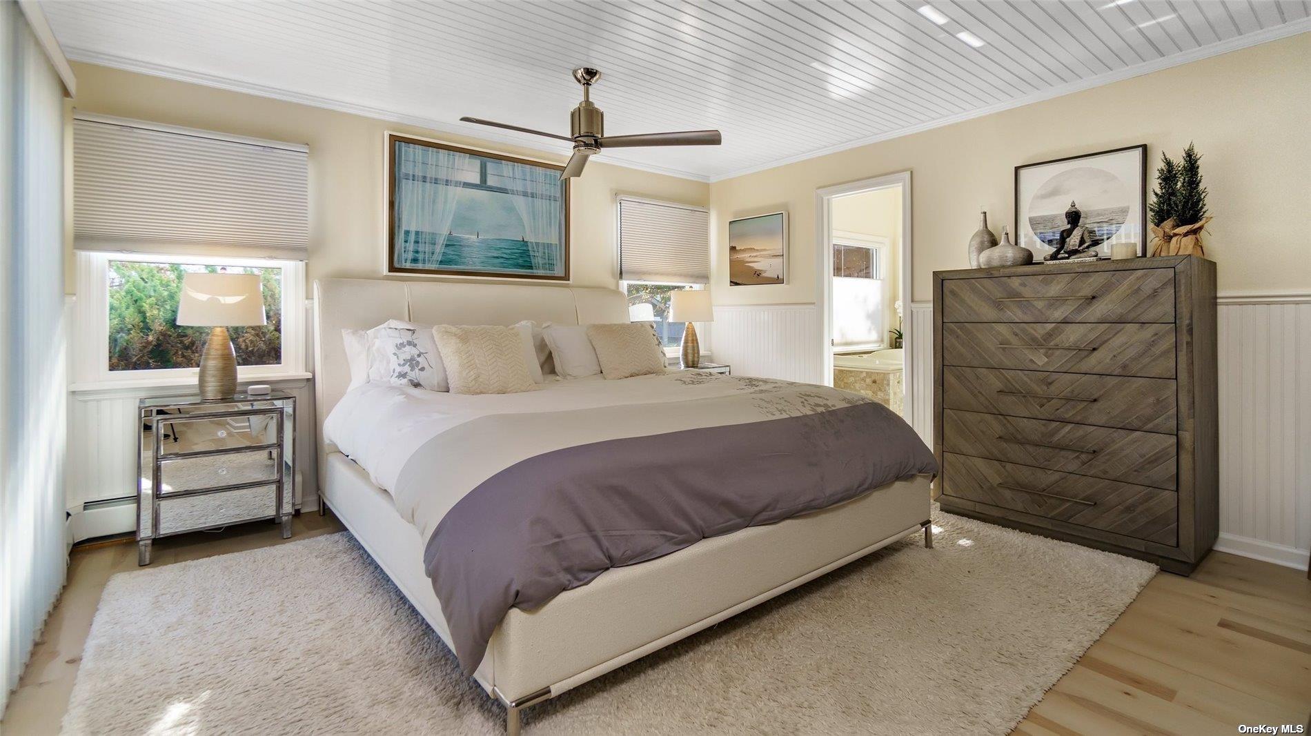 60 Lynncliff Road, Hampton Bays, NY 11946