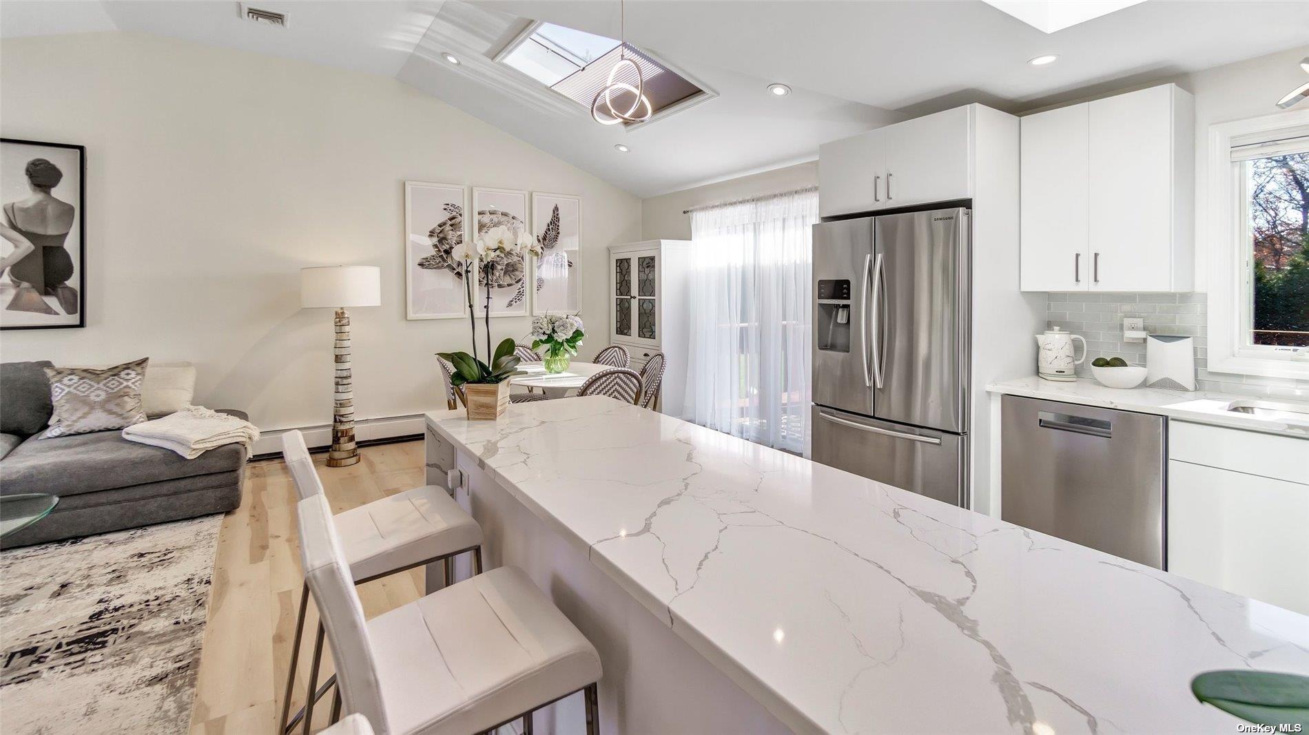 60 Lynncliff Road, Hampton Bays, NY 11946