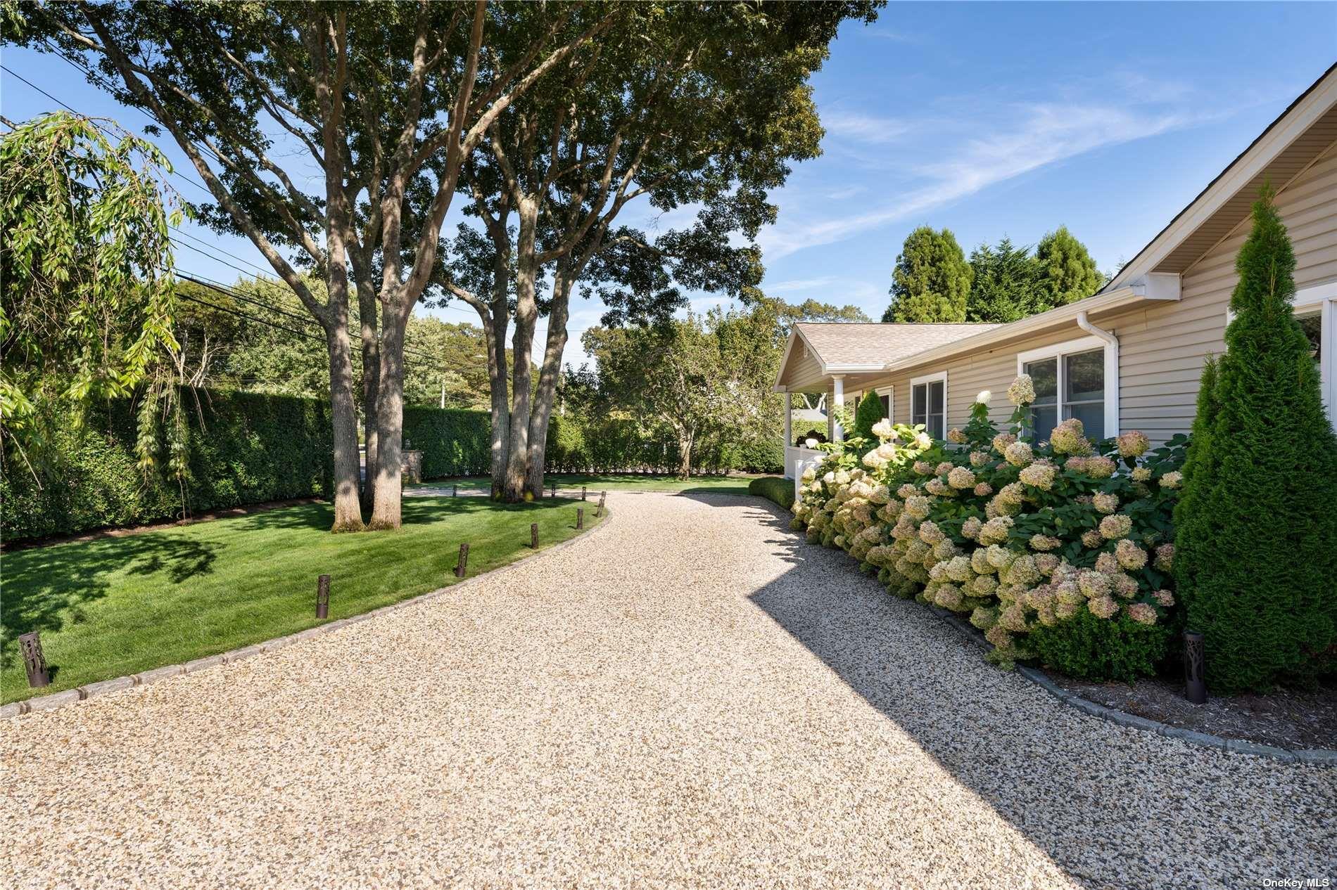 60 Lynncliff Road, Hampton Bays, NY 11946