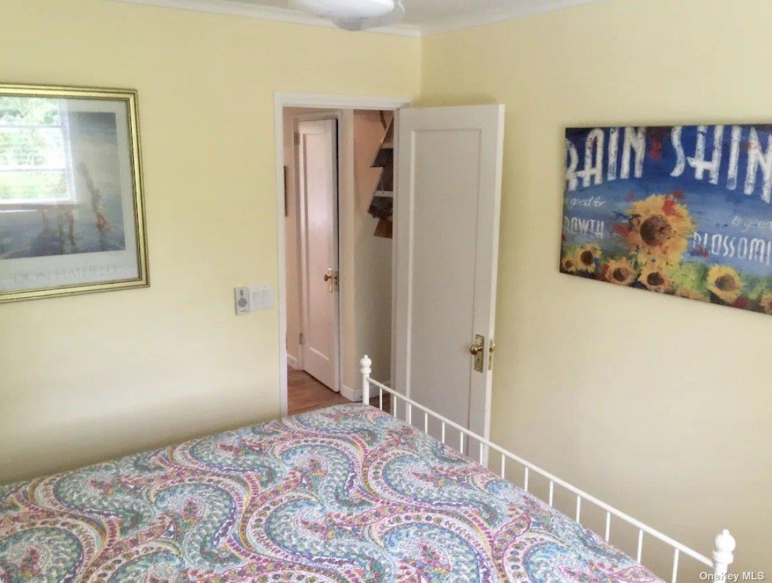 27 Crescent Avenue, Seaview, NY 11770