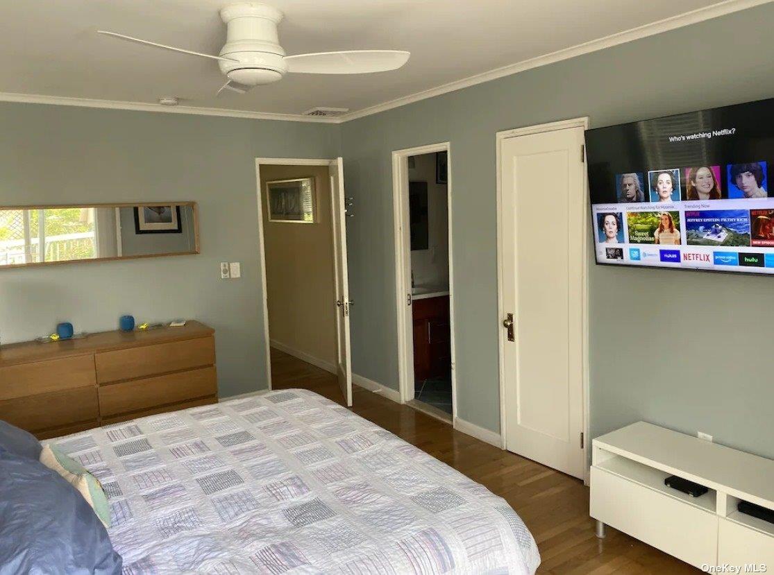 27 Crescent Avenue, Seaview, NY 11770