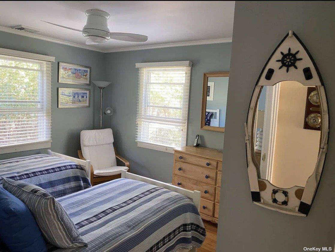 27 Crescent Avenue, Seaview, NY 11770